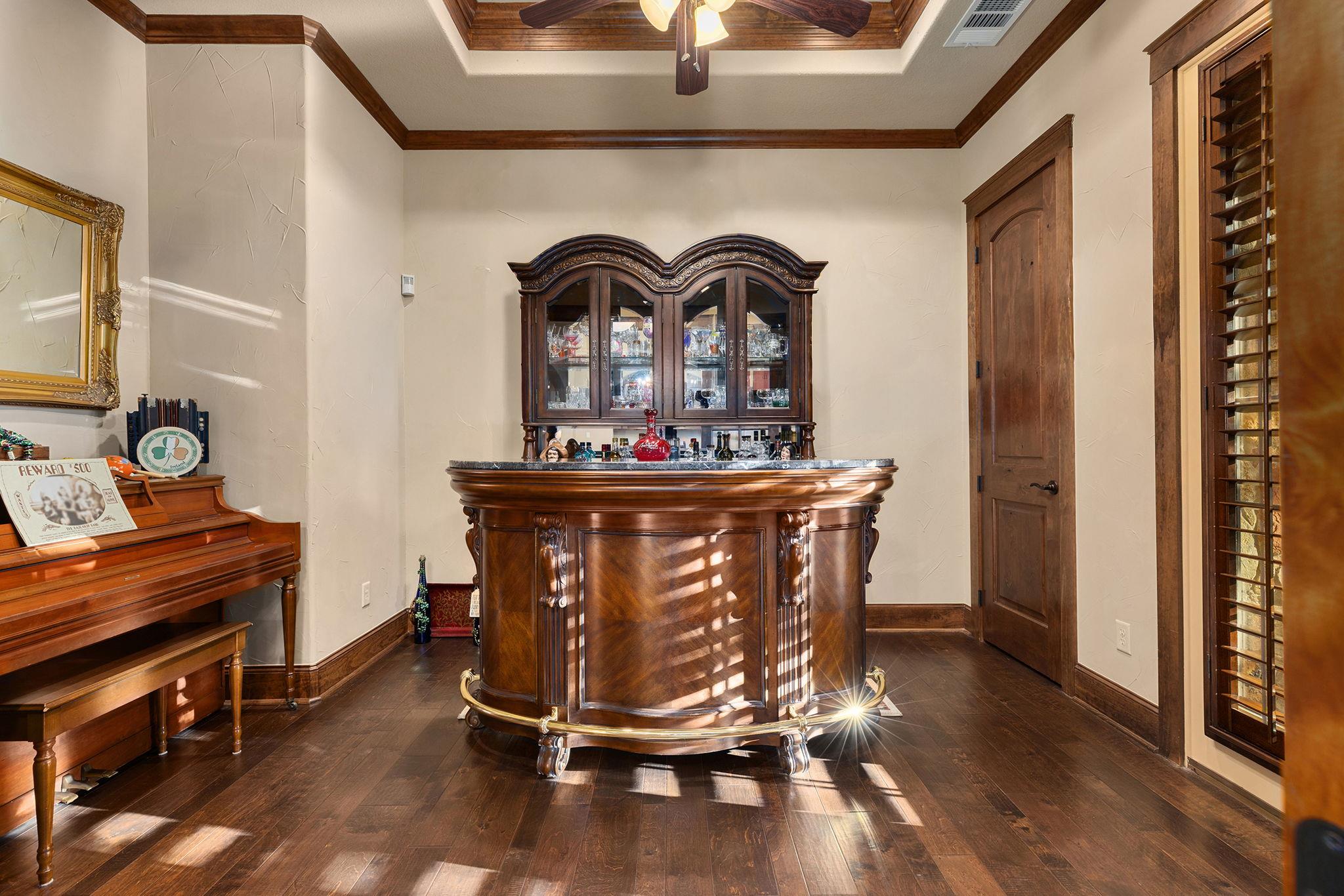 205 Sutton Pl, Georgetown, TX 78628