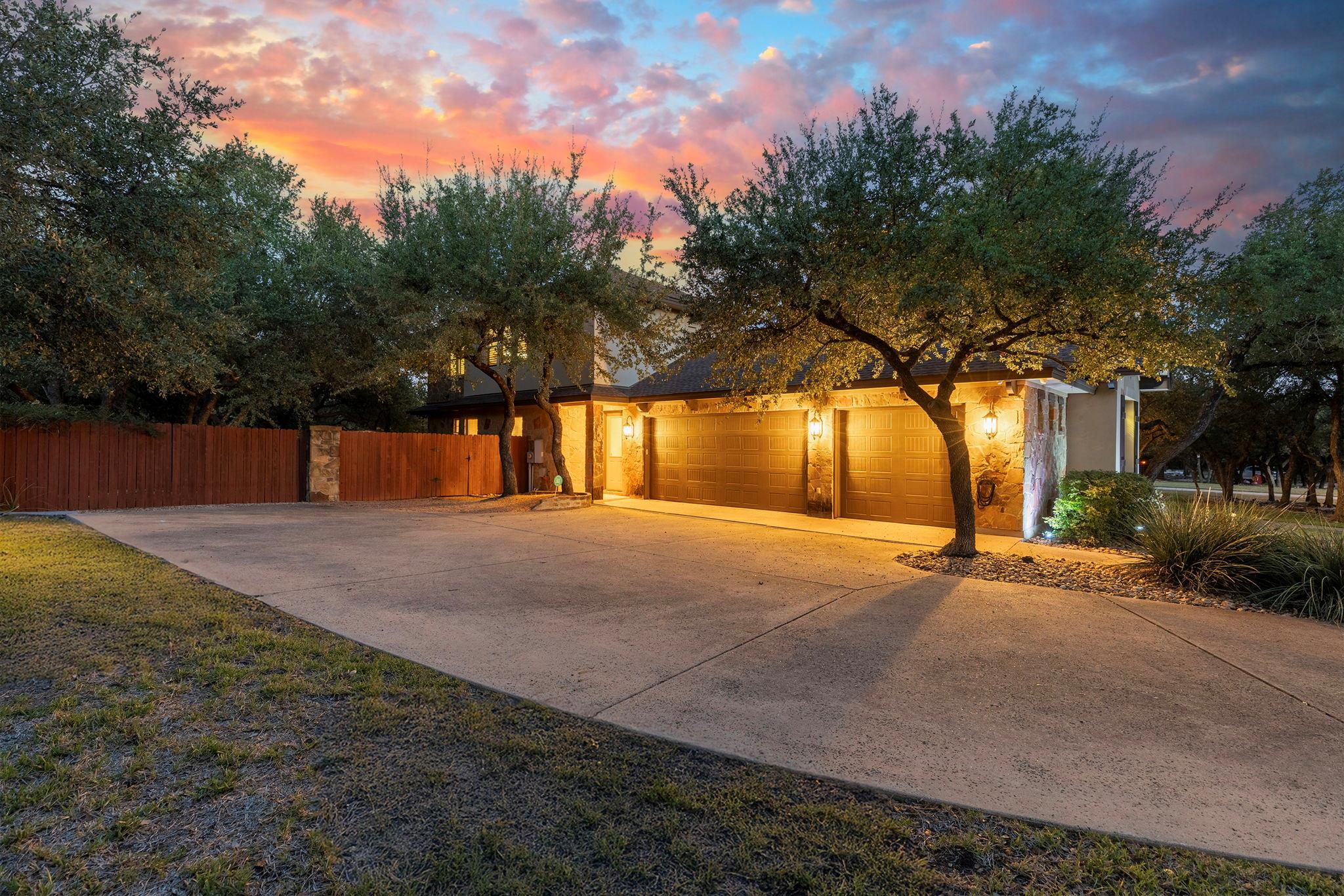 205 Sutton Pl, Georgetown, TX 78628