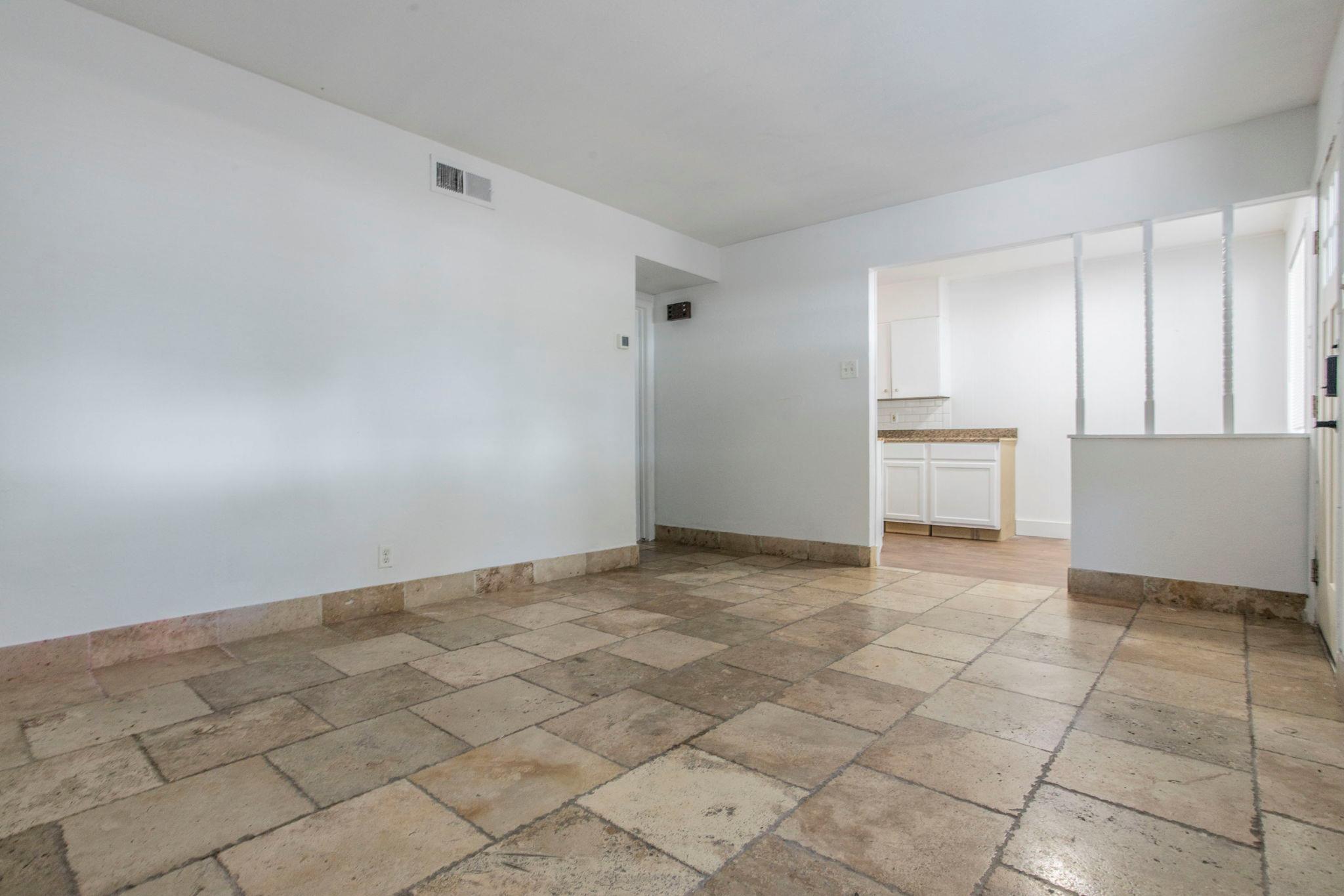 104 Prestwick Blvd, San Antonio, TX 78223