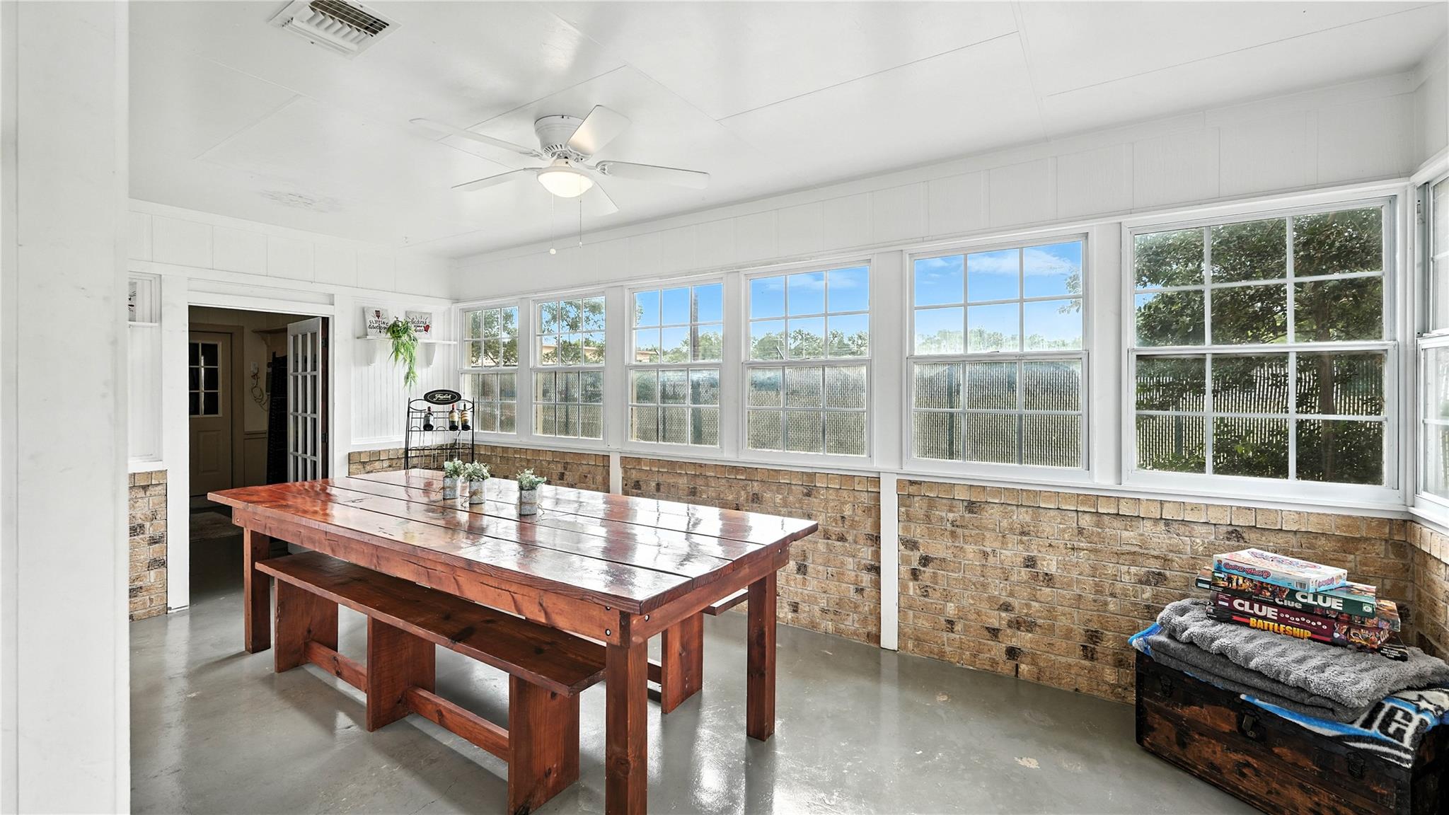 683 & 695 Albert St, New Braunfels, TX 78130