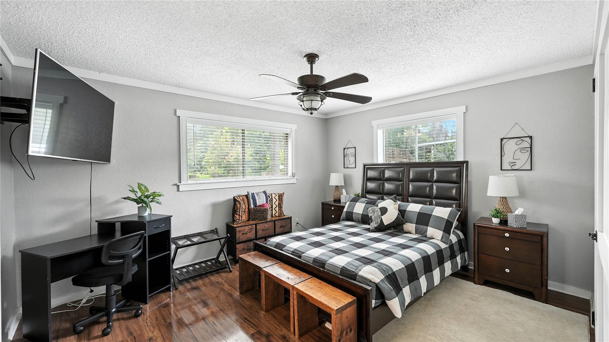 683 & 695 Albert St, New Braunfels, TX 78130