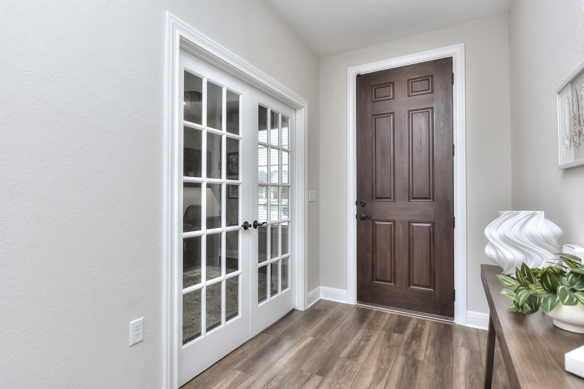 207 Bellows St, Georgetown, TX 78633