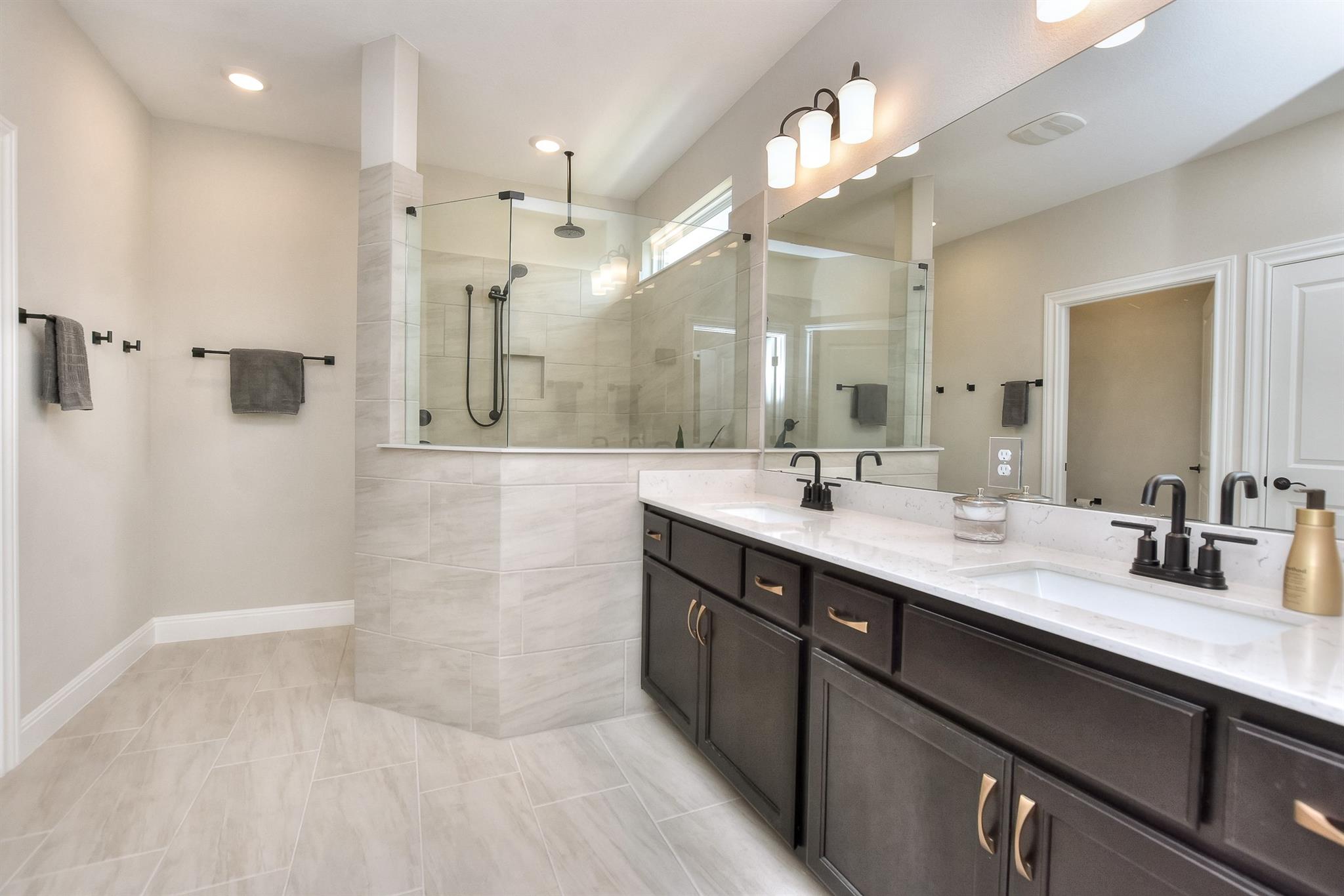 207 Bellows St, Georgetown, TX 78633