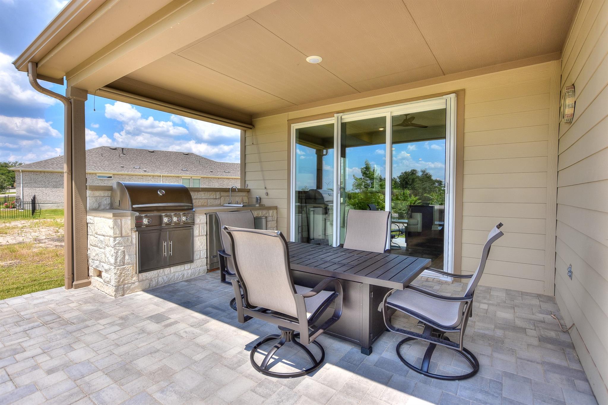 207 Bellows St, Georgetown, TX 78633