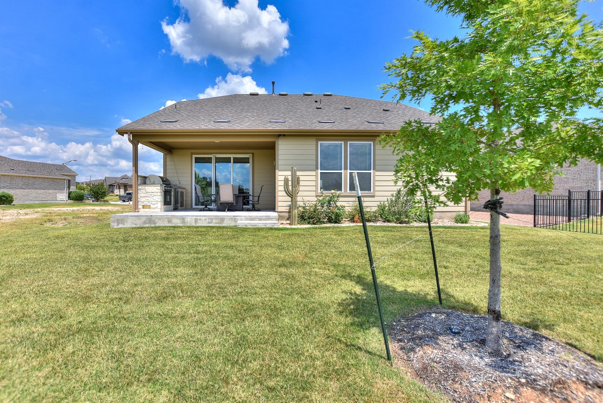 207 Bellows St, Georgetown, TX 78633