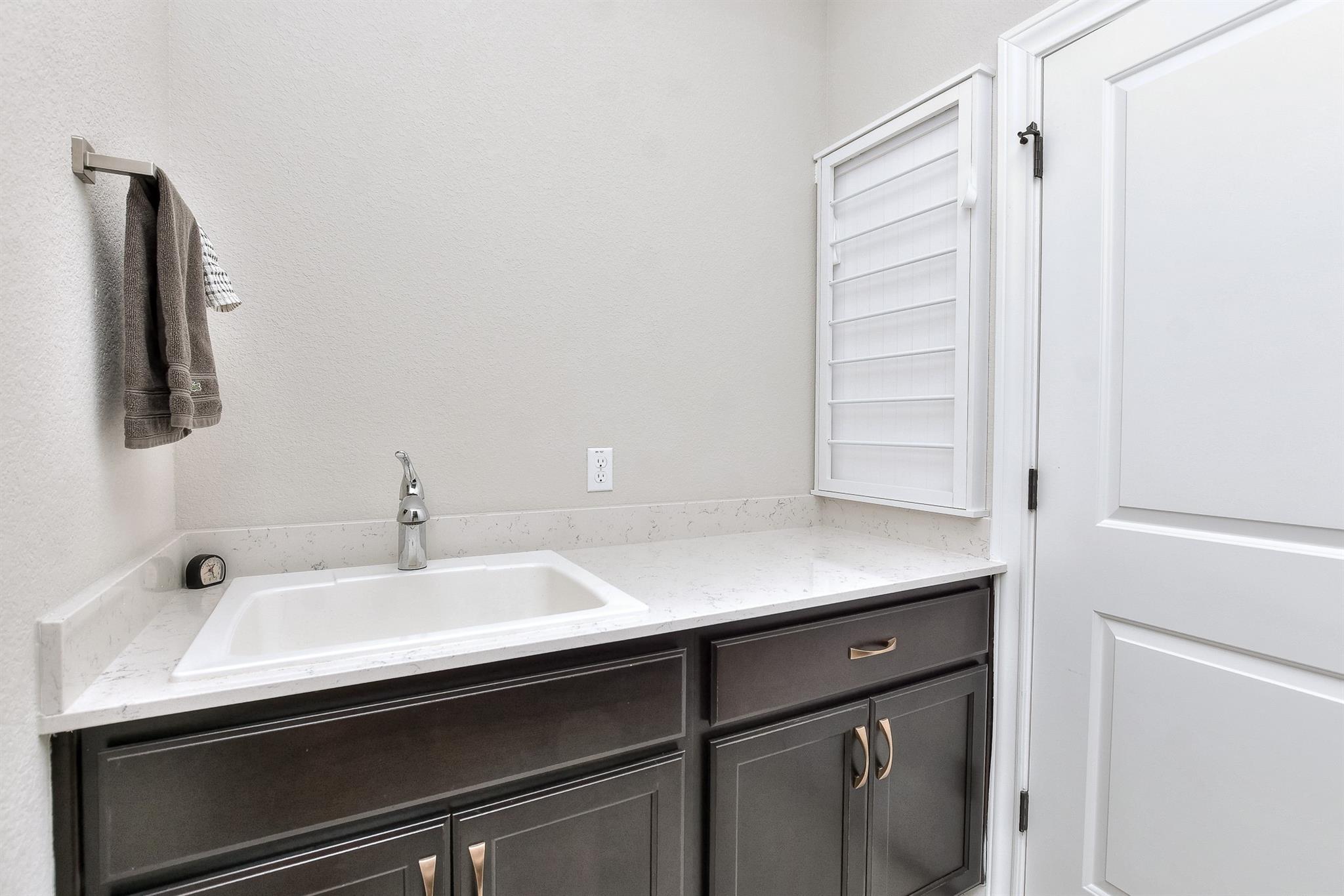 207 Bellows St, Georgetown, TX 78633