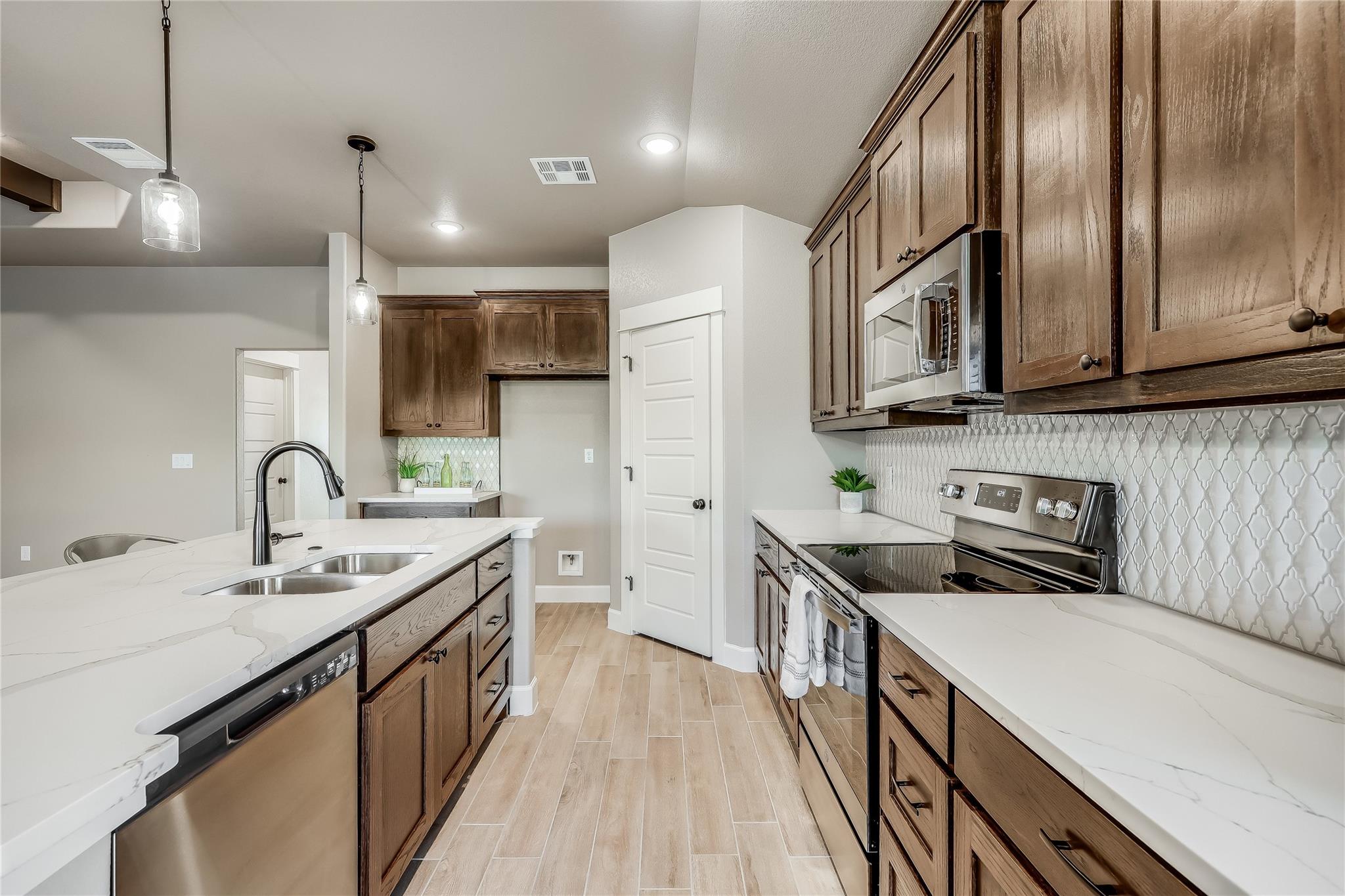 2605 Truman Dr, Lago Vista, TX 78645