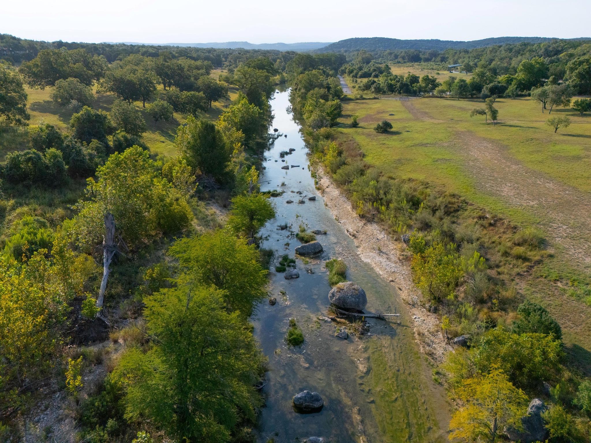 445 Bendigo Ln, Wimberley, TX 78676