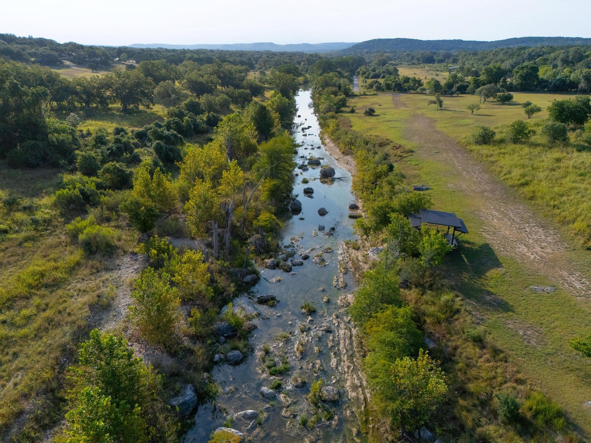 445 Bendigo Ln, Wimberley, TX 78676