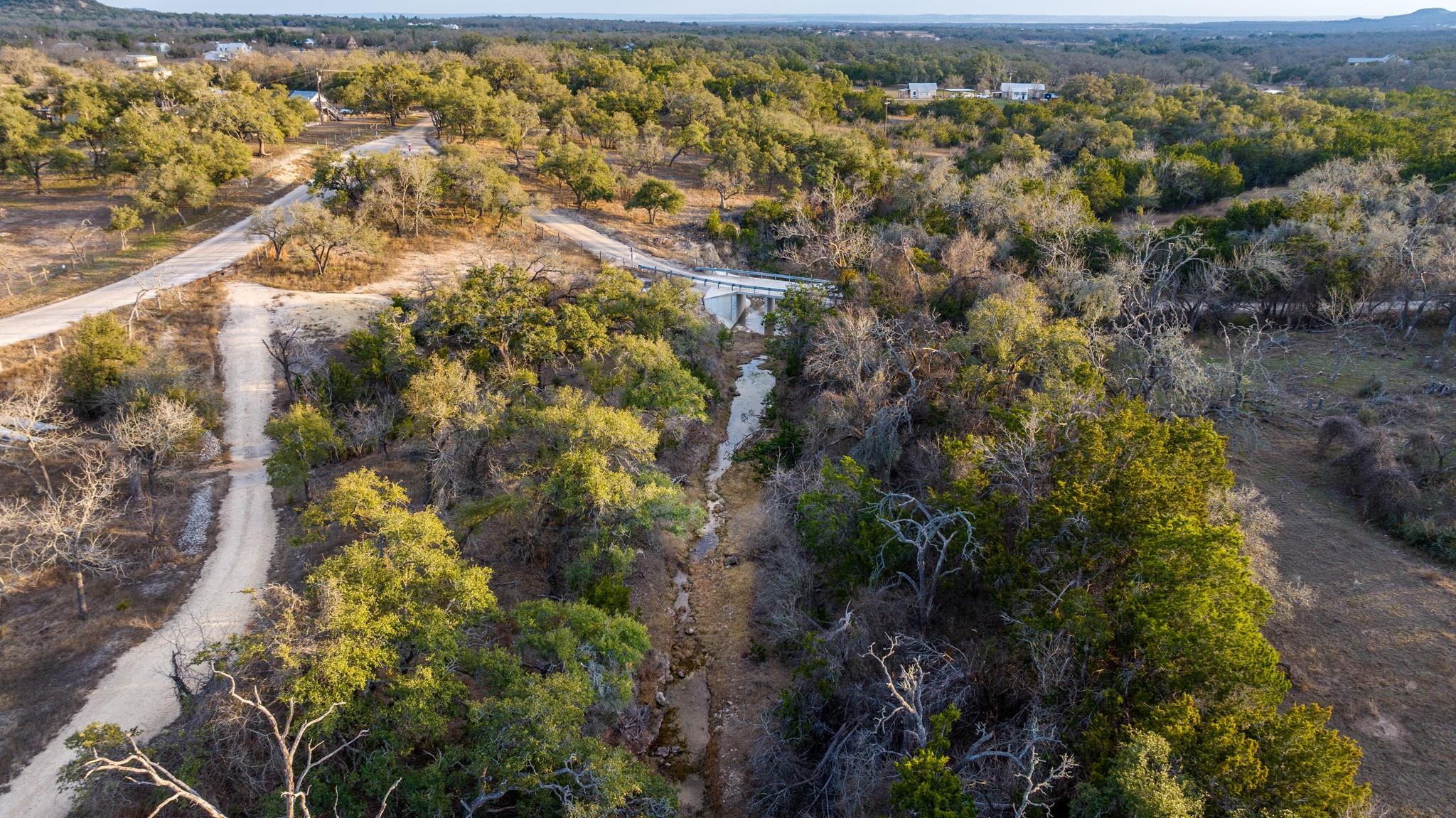 888 Dietrich Rd, Fredericksburg, TX 78624