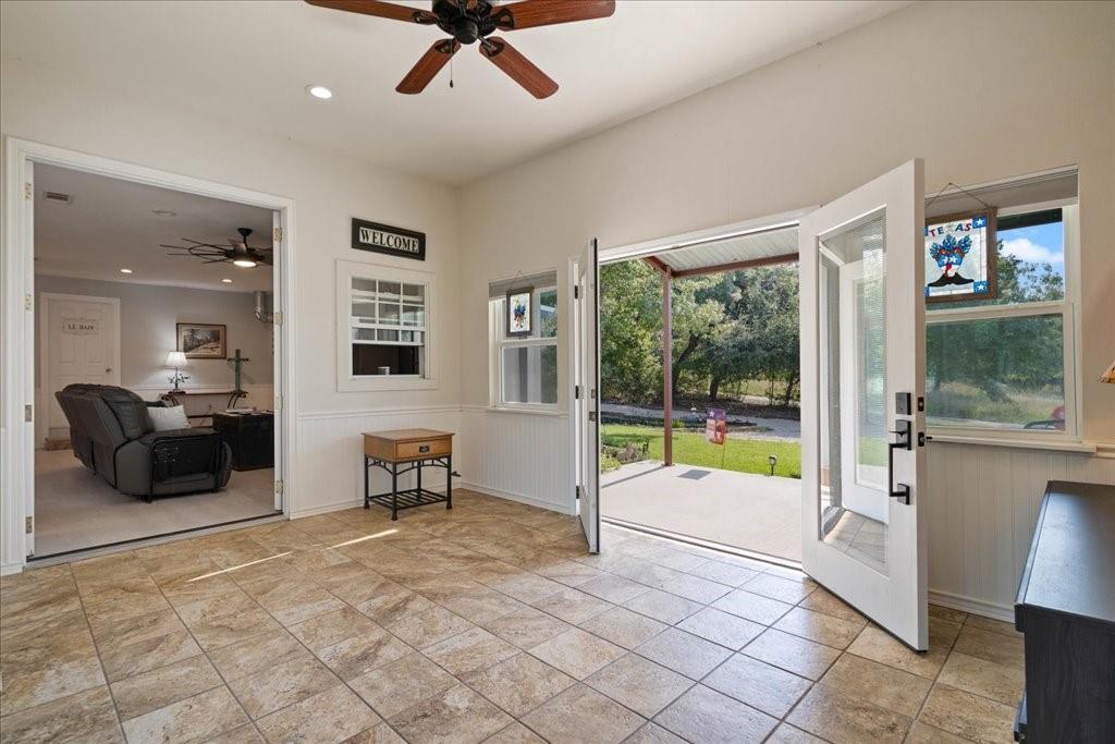 711 Lackey Creek Rd, Liberty Hill, TX 78642