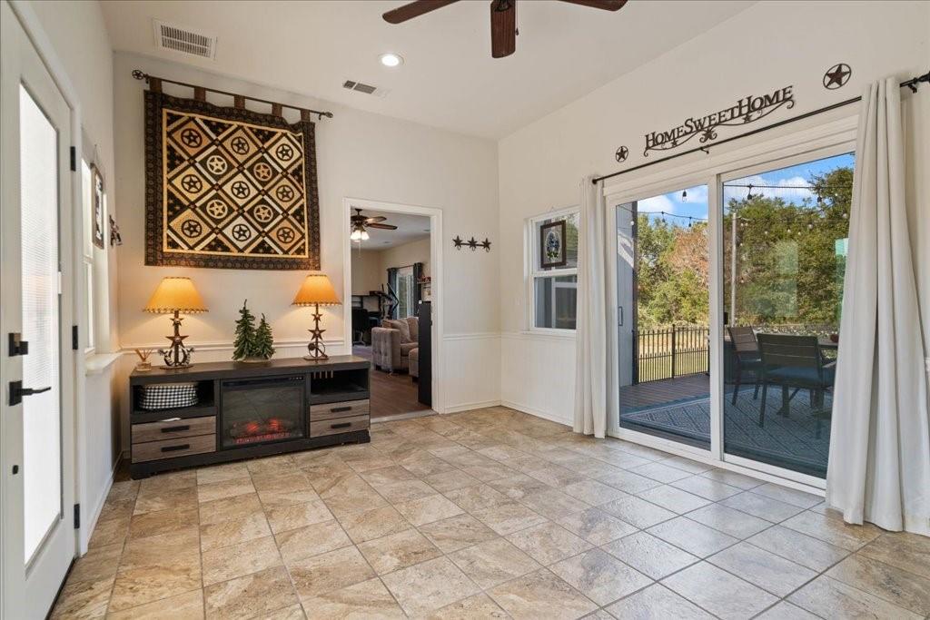 711 Lackey Creek Rd, Liberty Hill, TX 78642