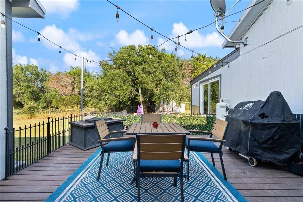 711 Lackey Creek Rd, Liberty Hill, TX 78642