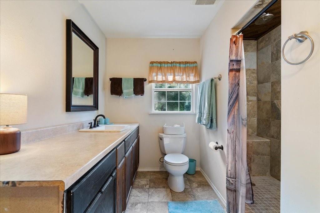 711 Lackey Creek Rd, Liberty Hill, TX 78642