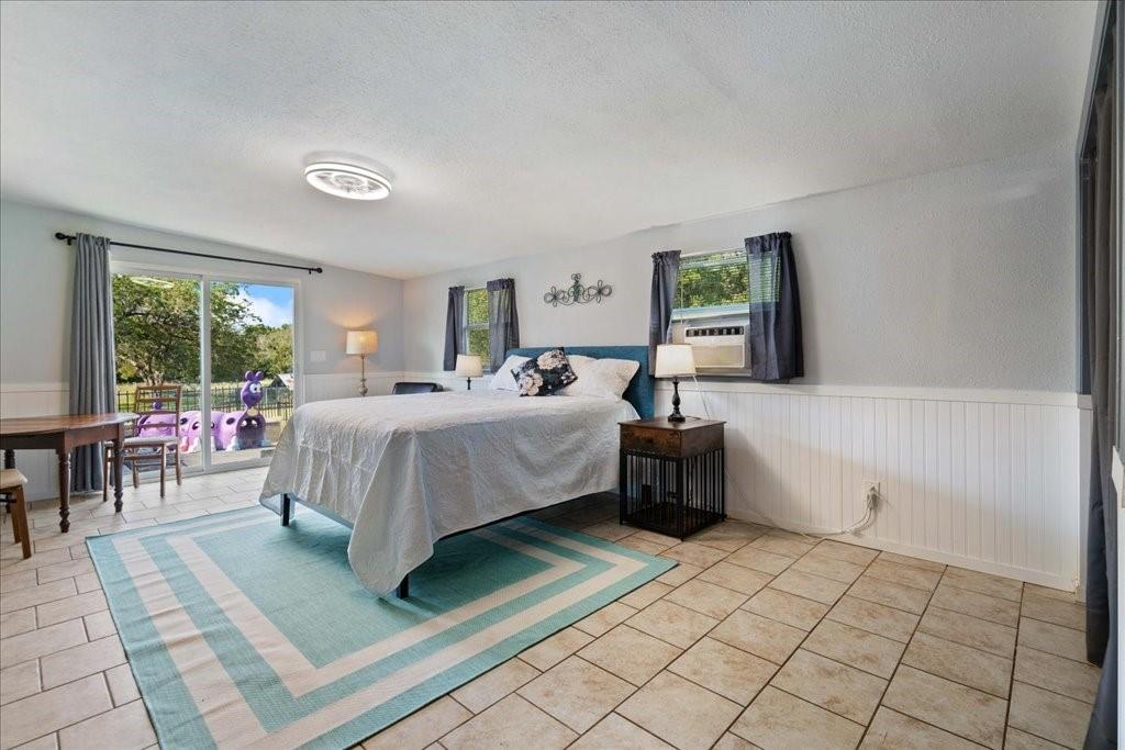 711 Lackey Creek Rd, Liberty Hill, TX 78642