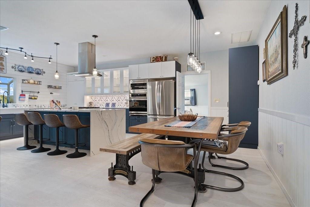 711 Lackey Creek Rd, Liberty Hill, TX 78642