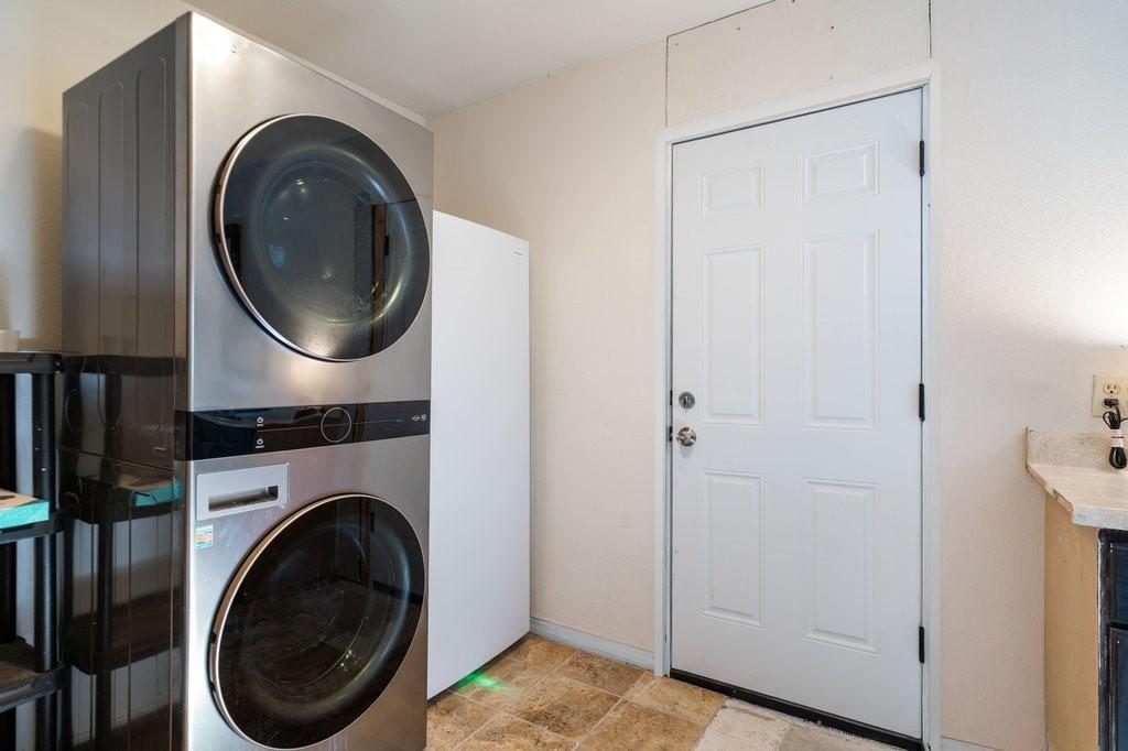 711 Lackey Creek Rd, Liberty Hill, TX 78642