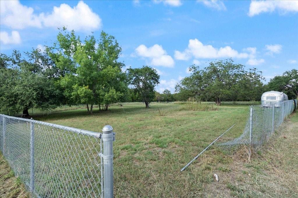 711 Lackey Creek Rd, Liberty Hill, TX 78642