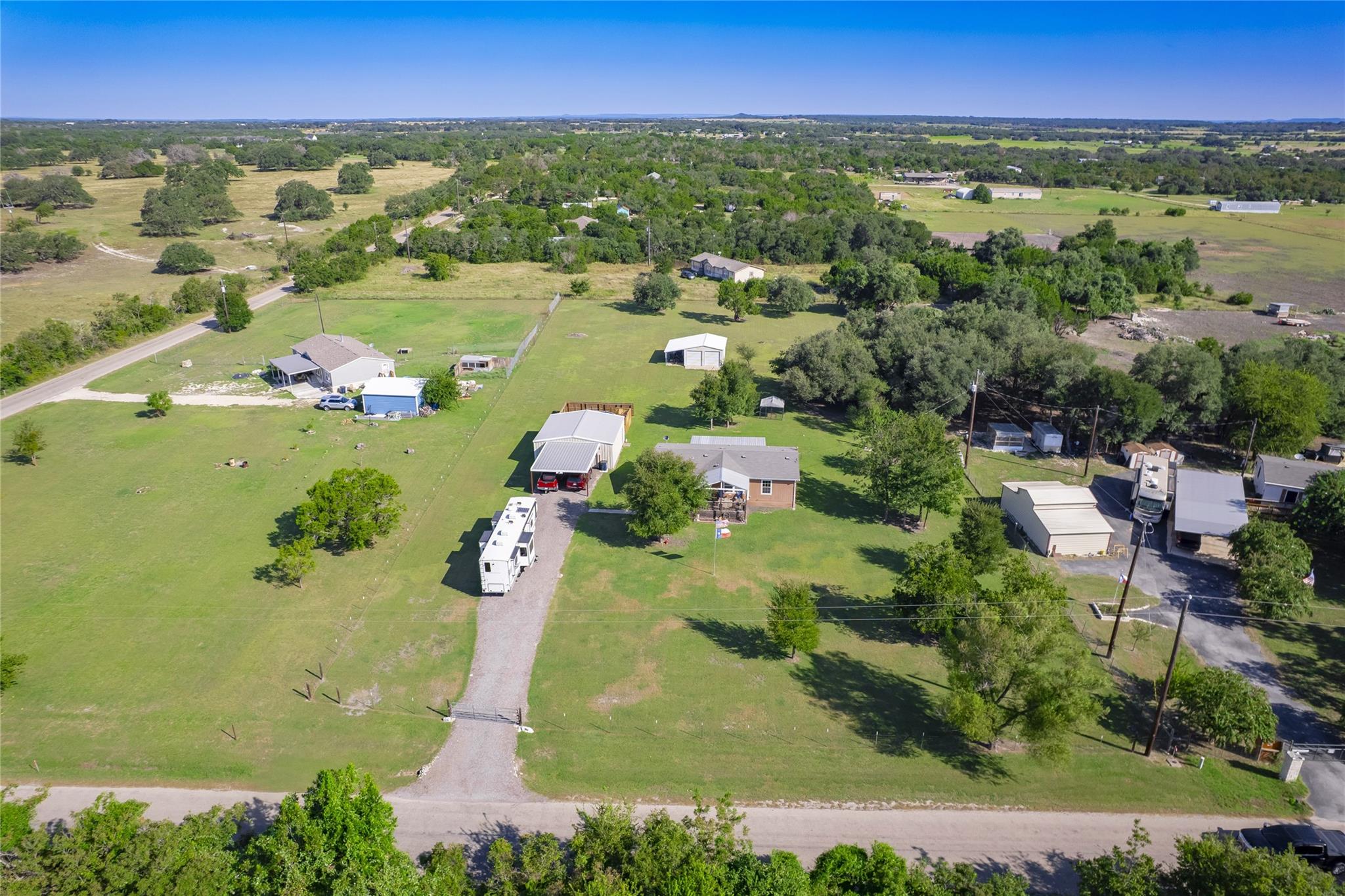 1200 County Road 226, Florence, TX 76527