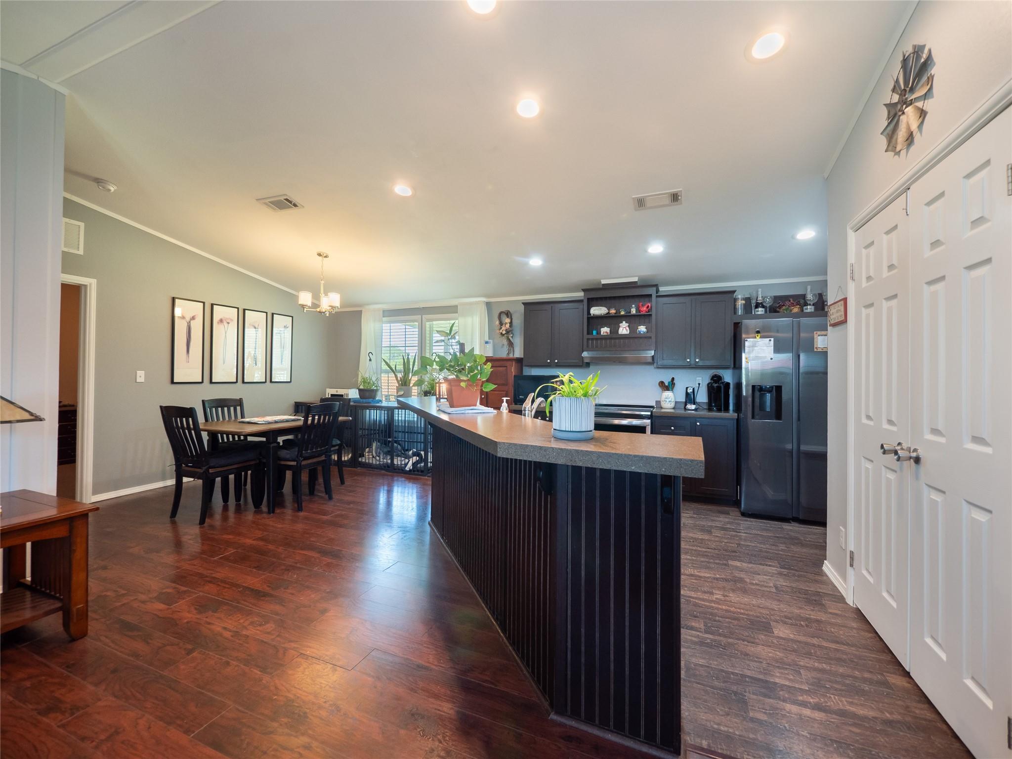 1200 County Road 226, Florence, TX 76527