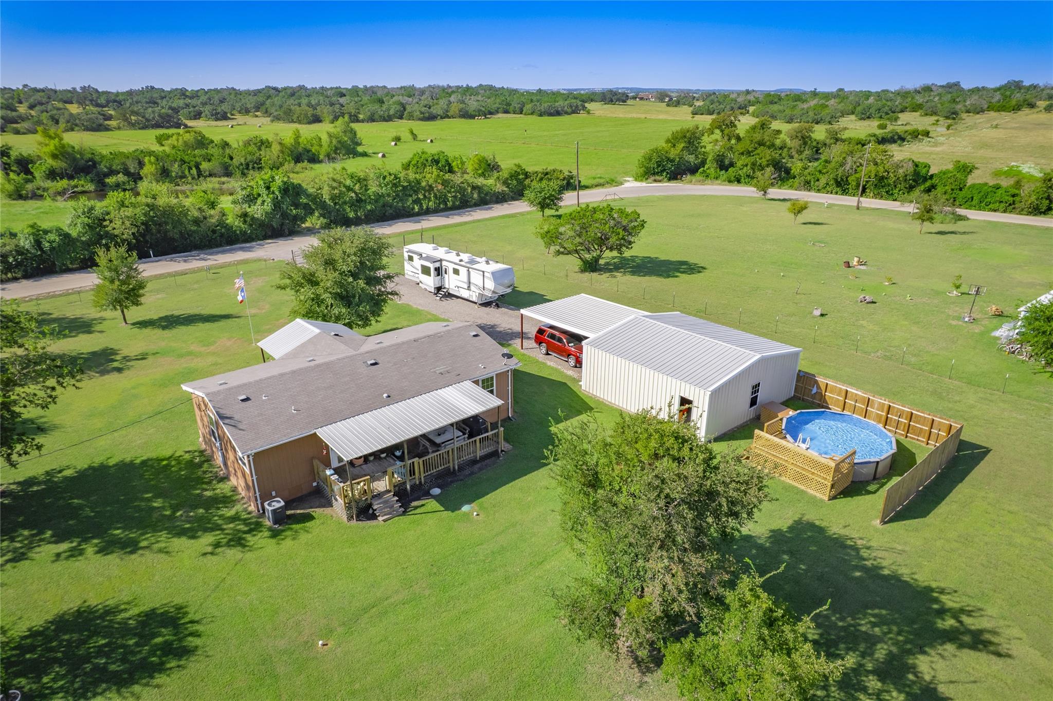 1200 County Road 226, Florence, TX 76527