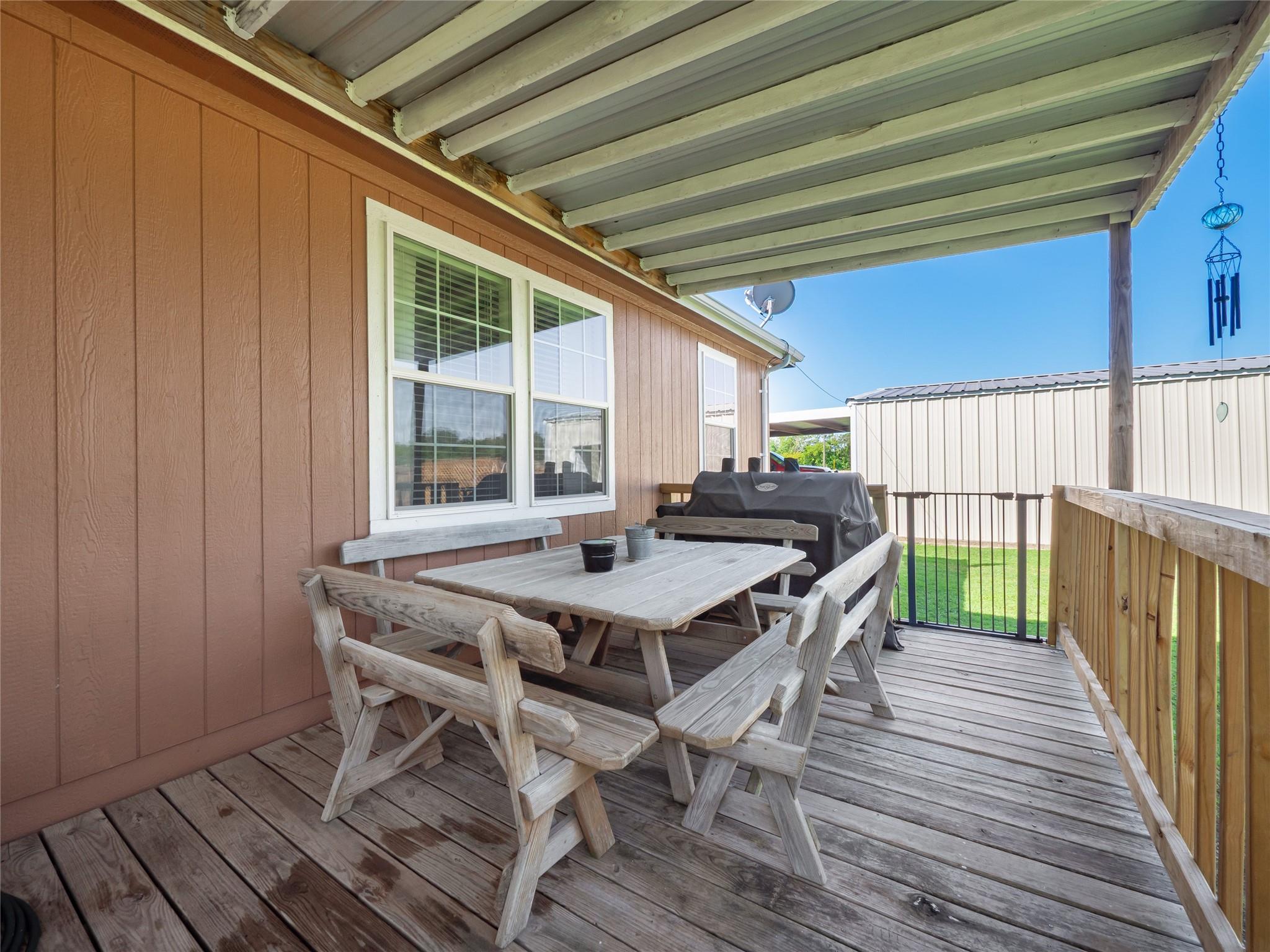 1200 County Road 226, Florence, TX 76527