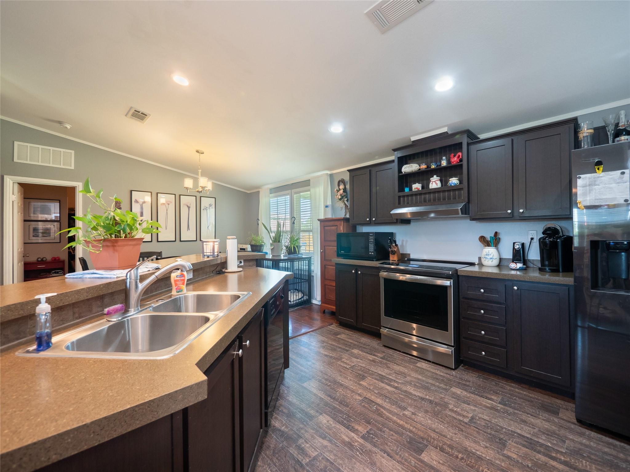 1200 County Road 226, Florence, TX 76527