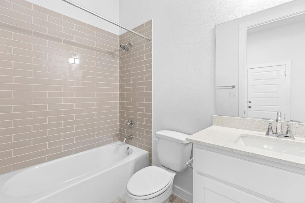 129 Big Pine Creek Ln, Bastrop, TX 78602