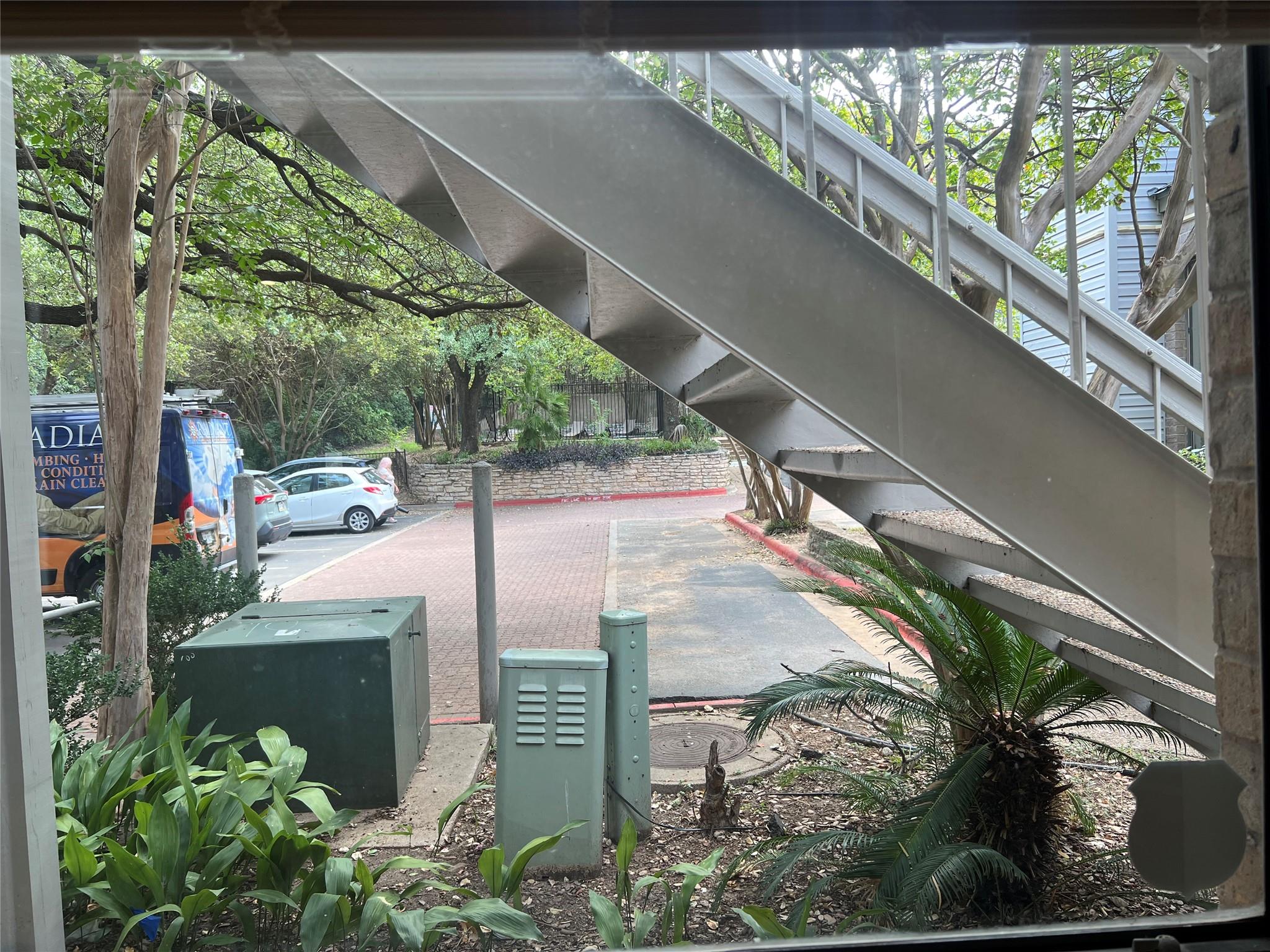 802 S 1st St # 117, Austin, TX 78704