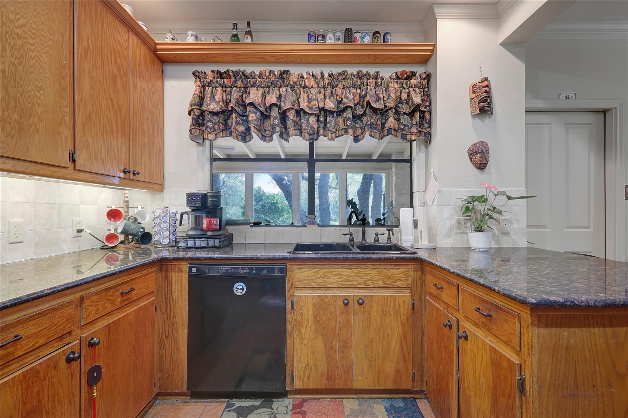 1250 County Road 200, Liberty Hill, TX 78642