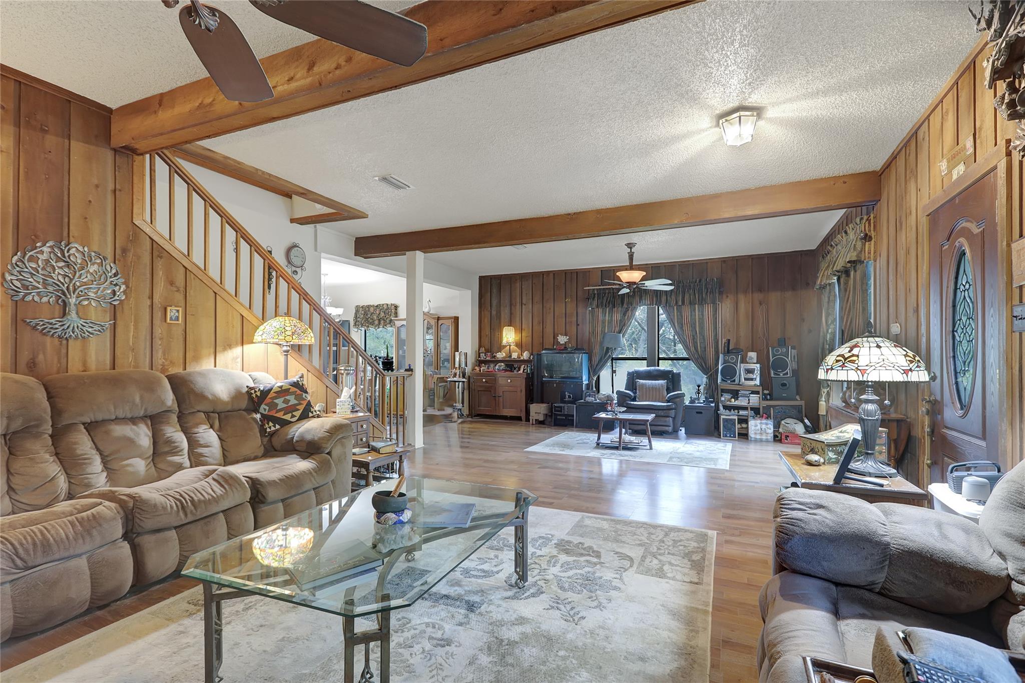 1250 County Road 200, Liberty Hill, TX 78642