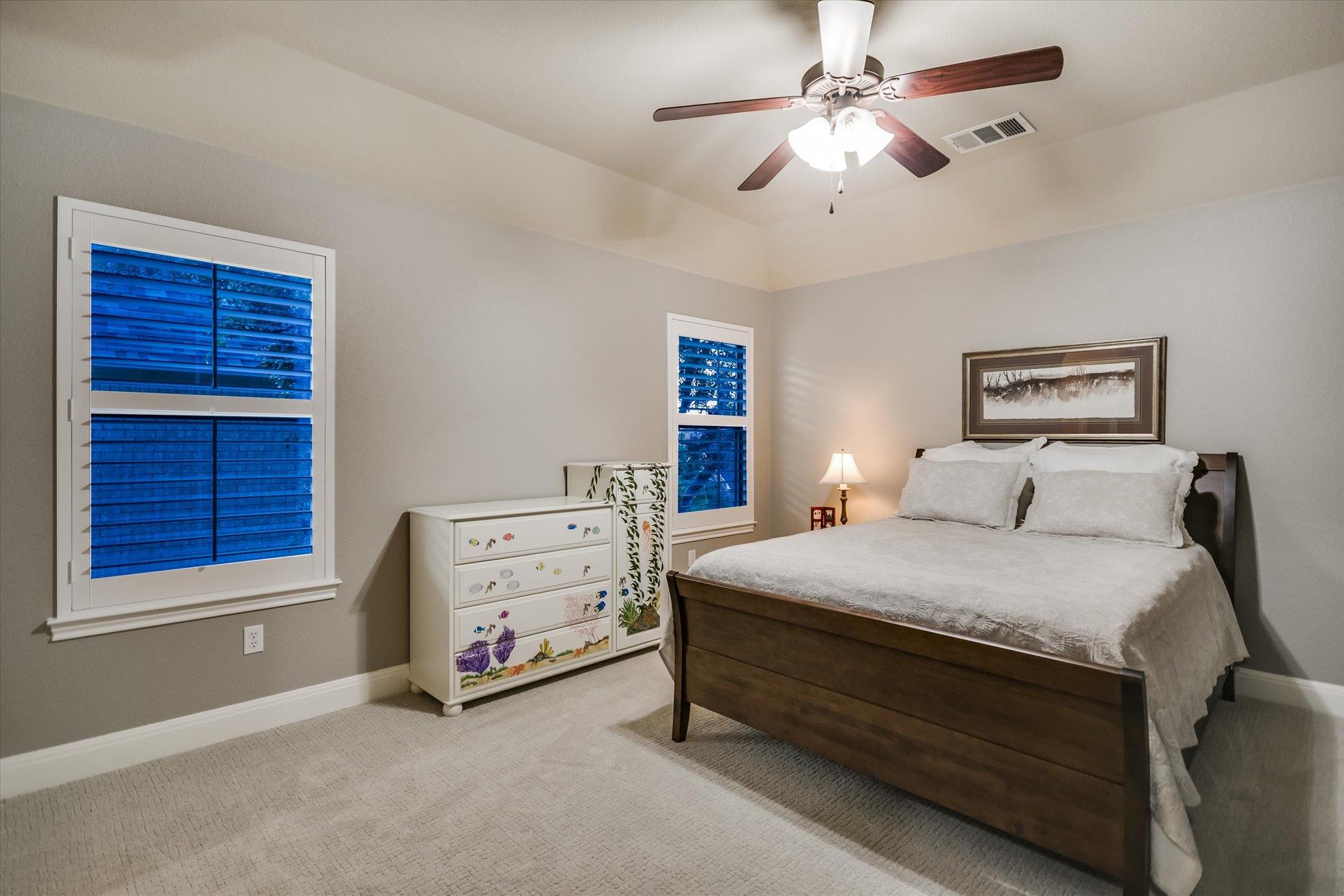 105 Whitley Dr, Austin, TX 78738