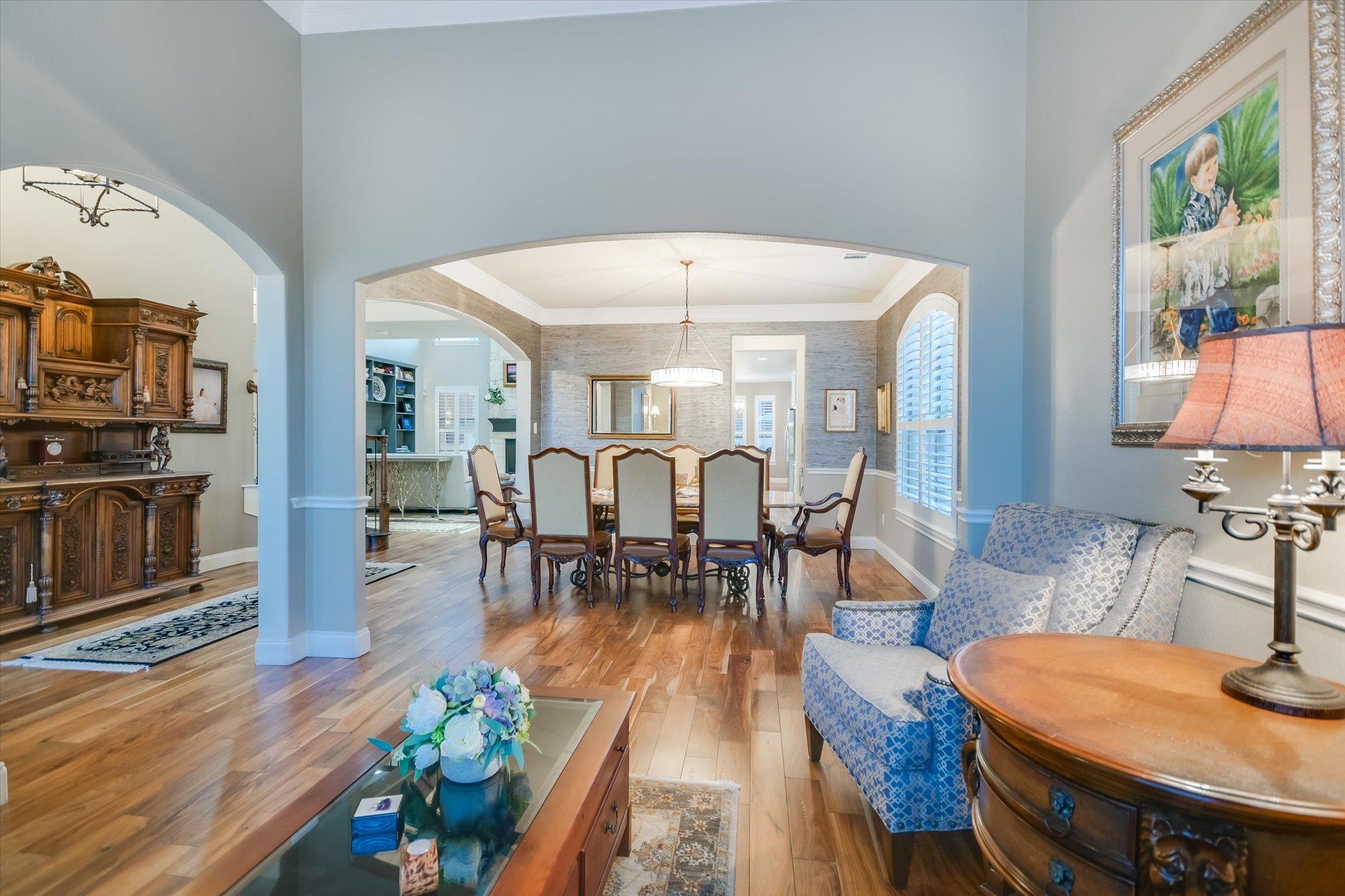 105 Whitley Dr, Austin, TX 78738