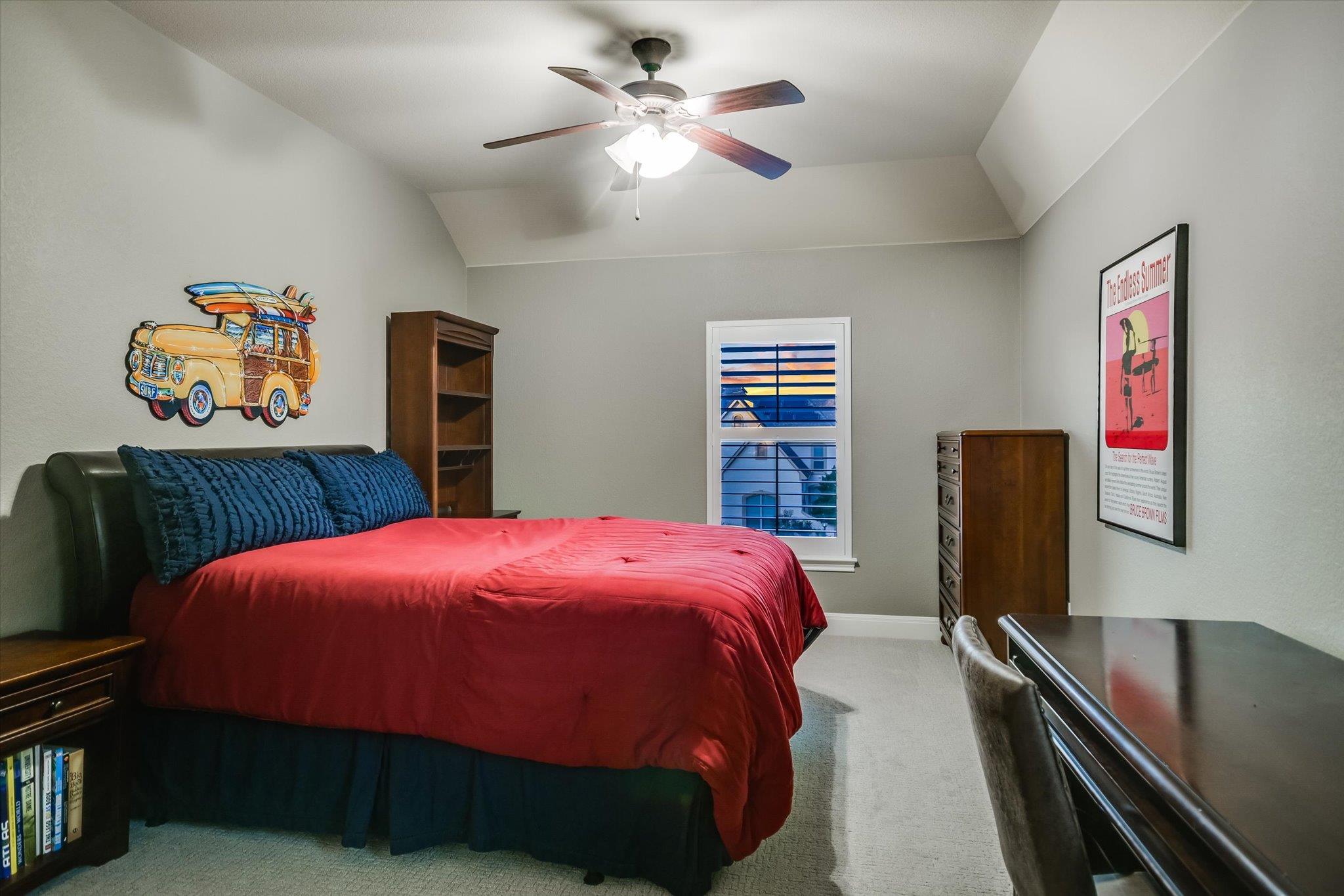 105 Whitley Dr, Austin, TX 78738