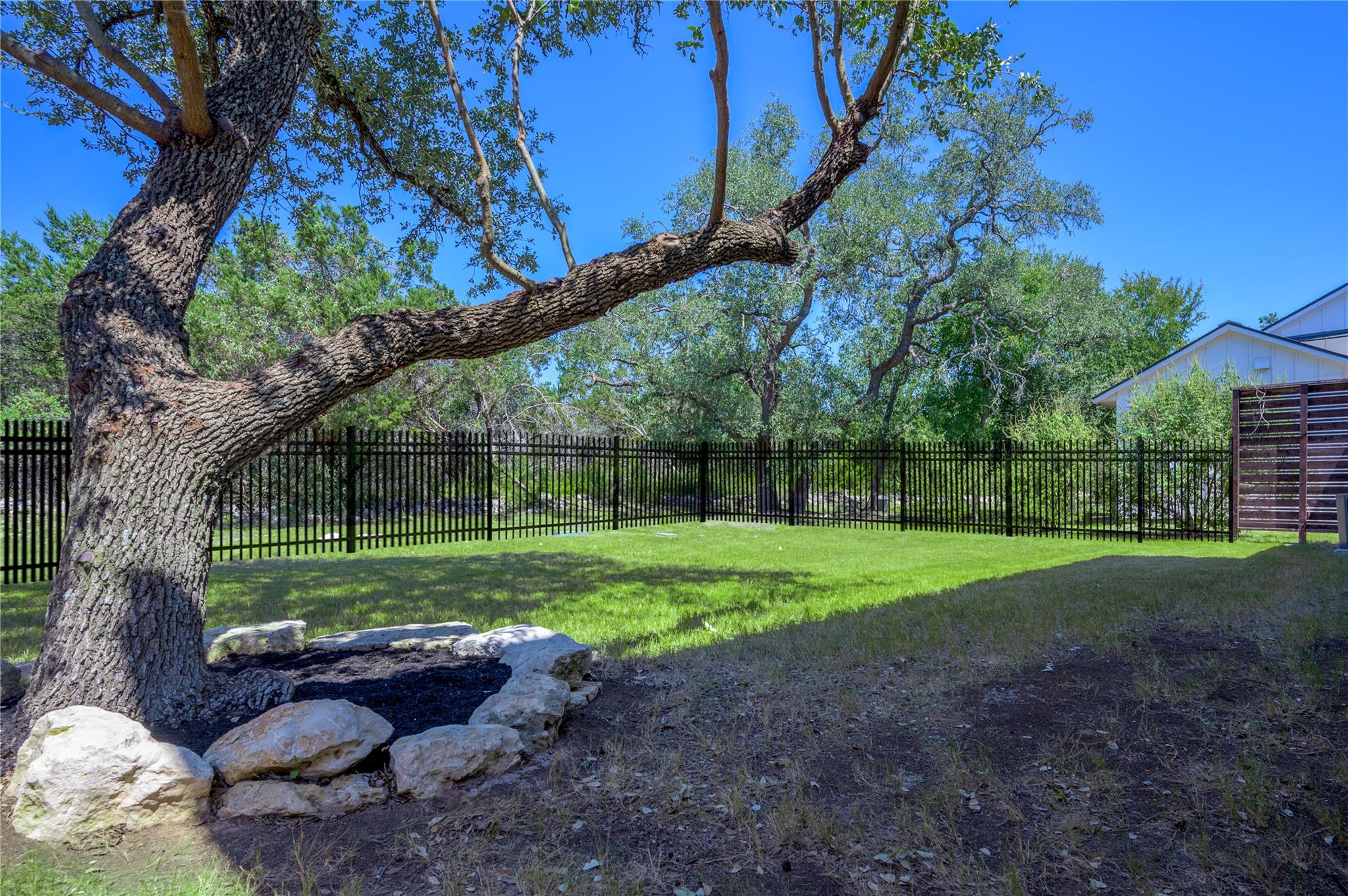 142 Volterra Ln, Dripping Springs, TX 78620
