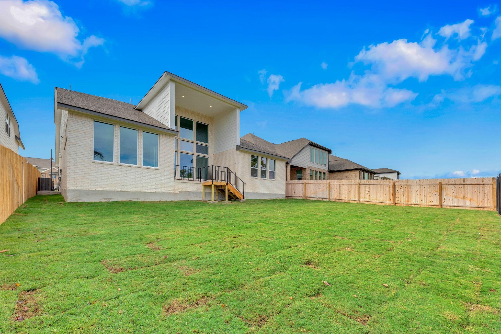 162 Montecilo Dr, Liberty Hill, TX 78642