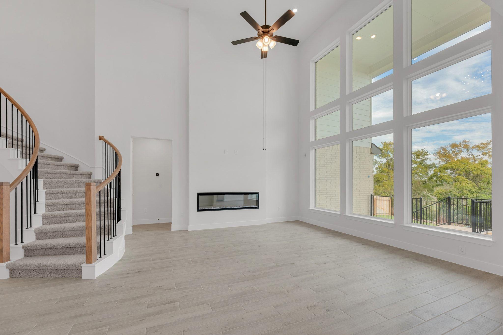 162 Montecilo Dr, Liberty Hill, TX 78642