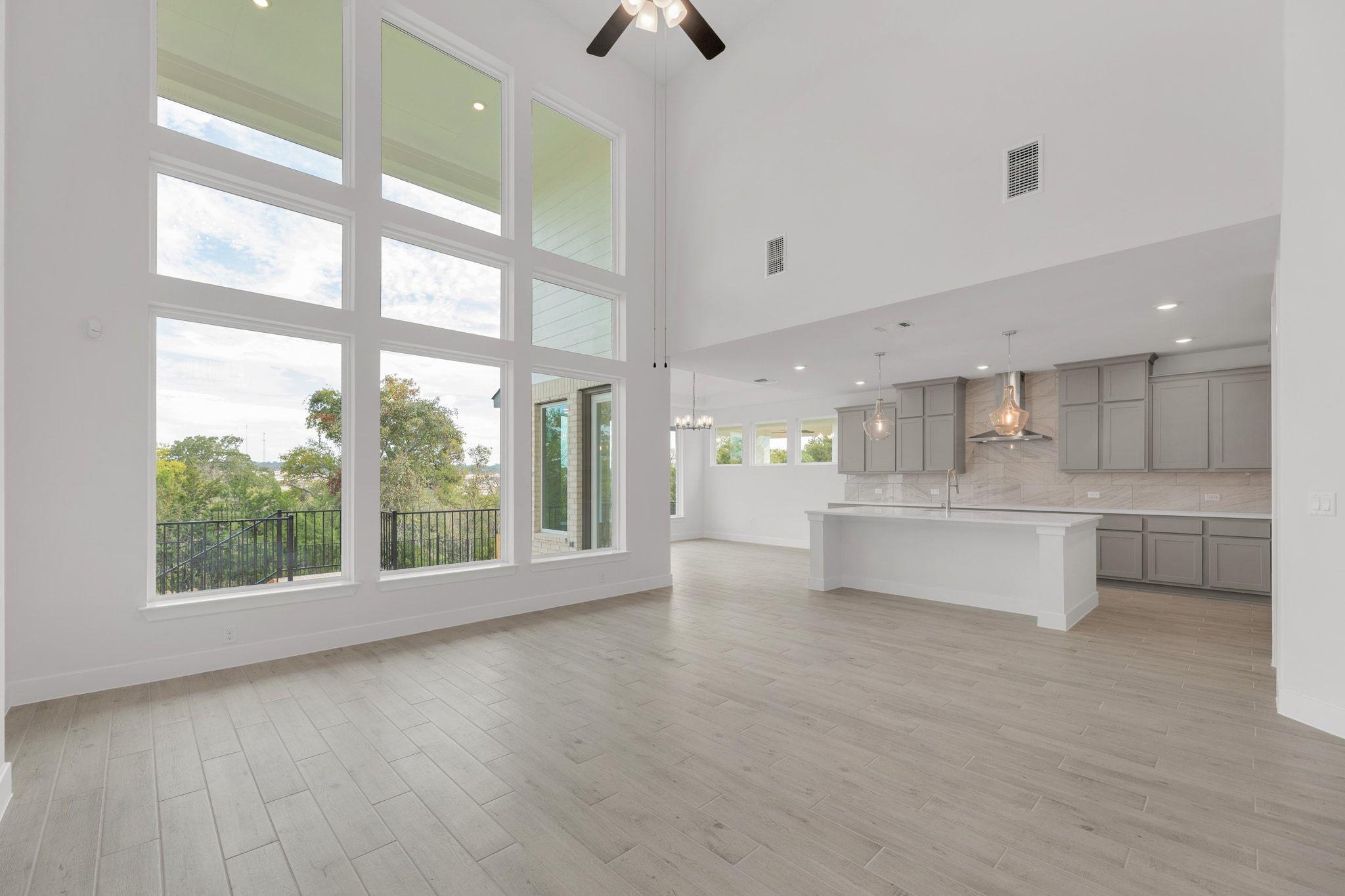 162 Montecilo Dr, Liberty Hill, TX 78642