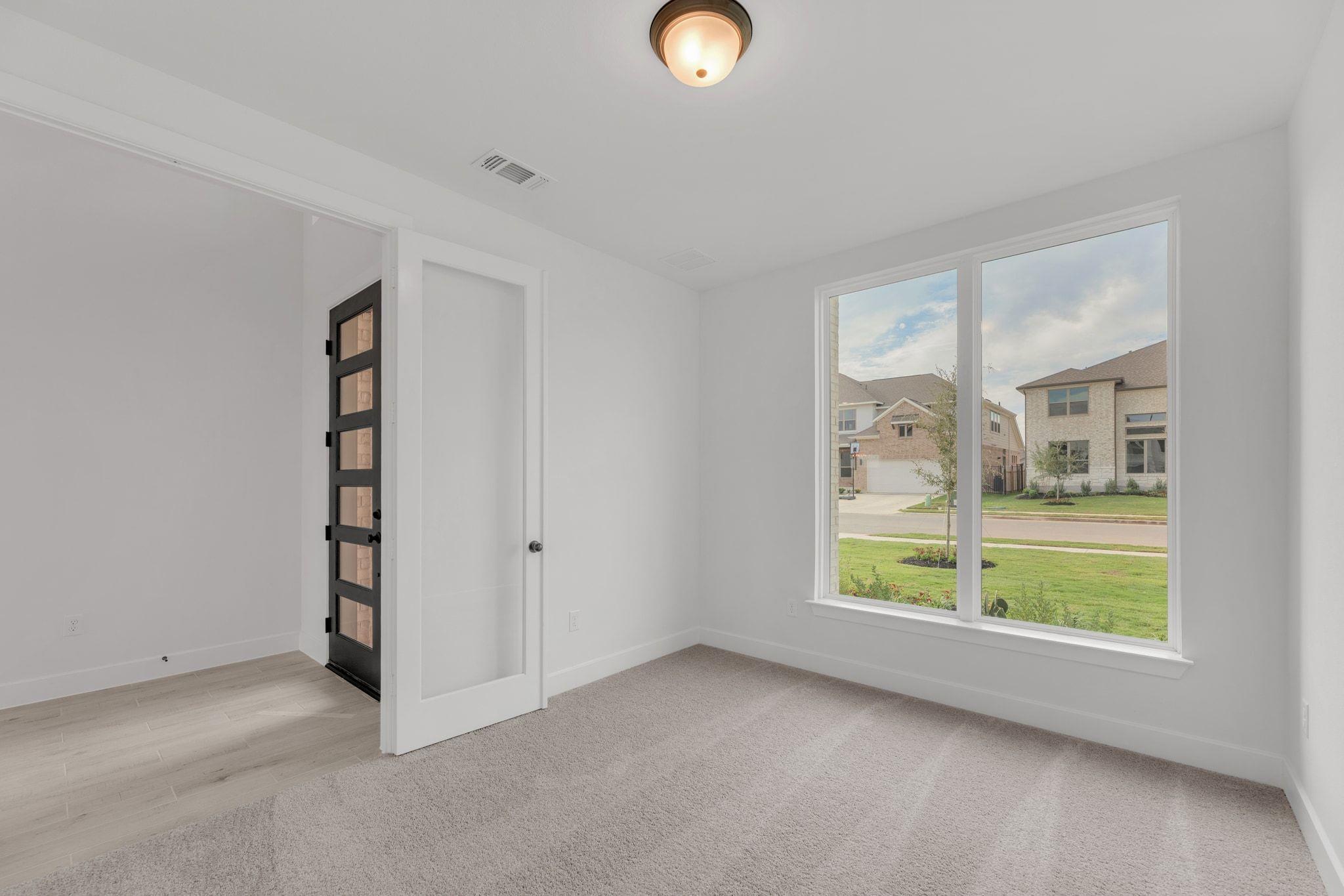 162 Montecilo Dr, Liberty Hill, TX 78642