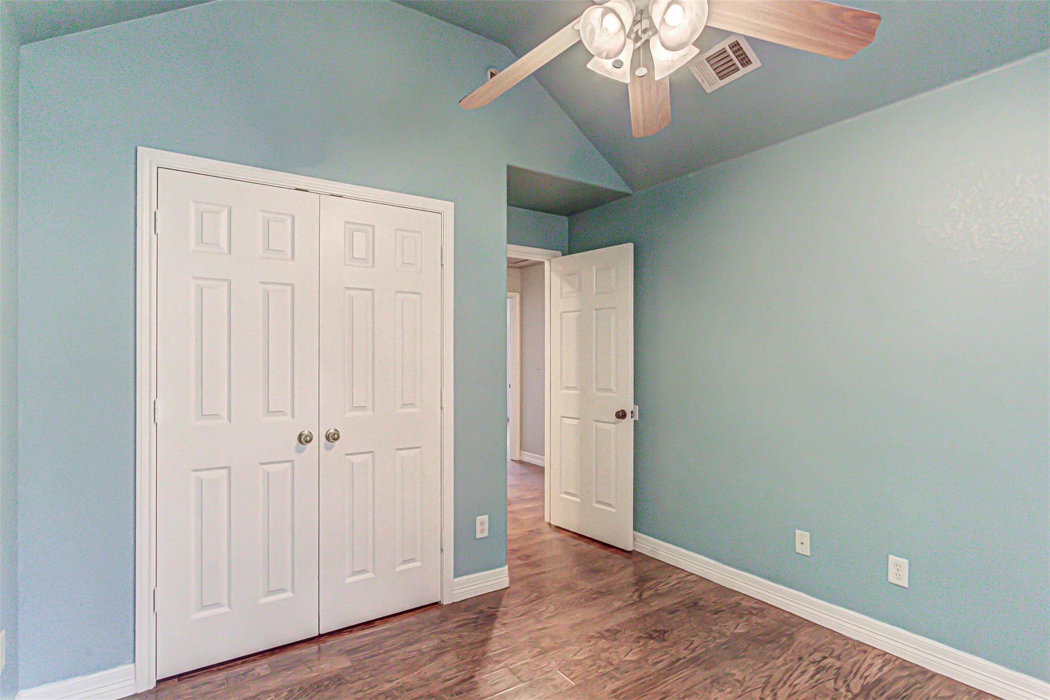 724 Cypress Ln, Cottonwood Shores, TX 78657