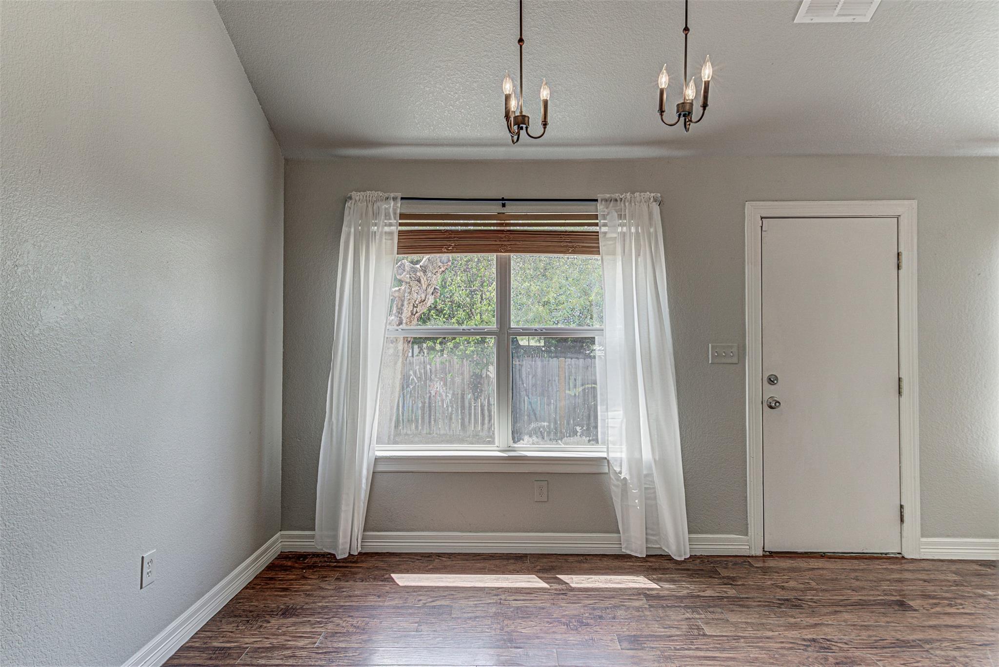 724 Cypress Ln, Cottonwood Shores, TX 78657