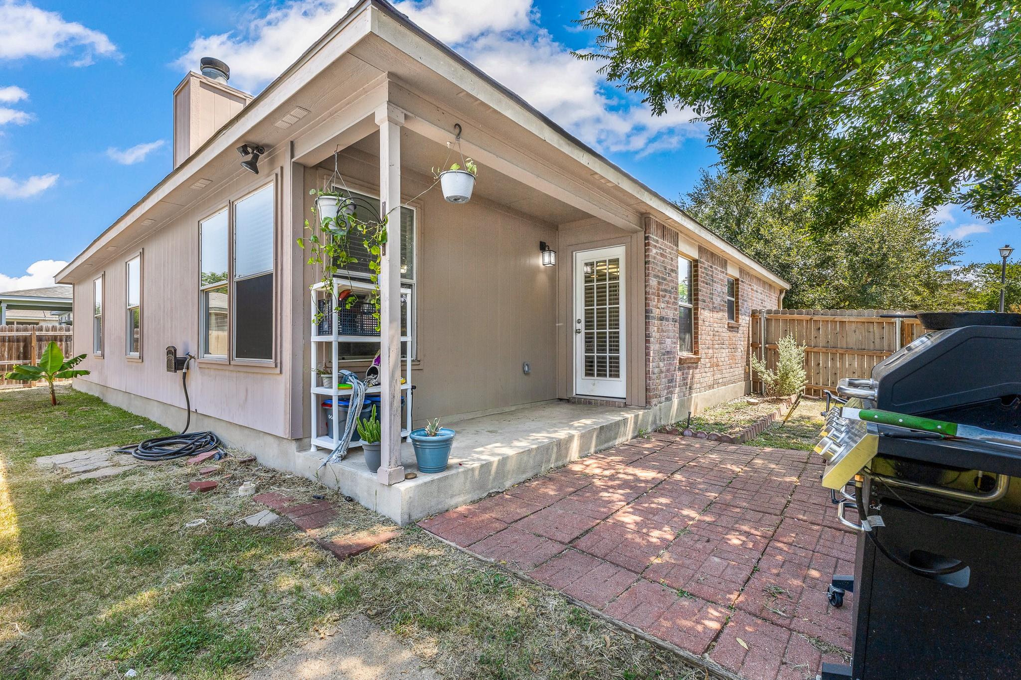 5504 Southern Crossing Dr, Temple, TX 76502