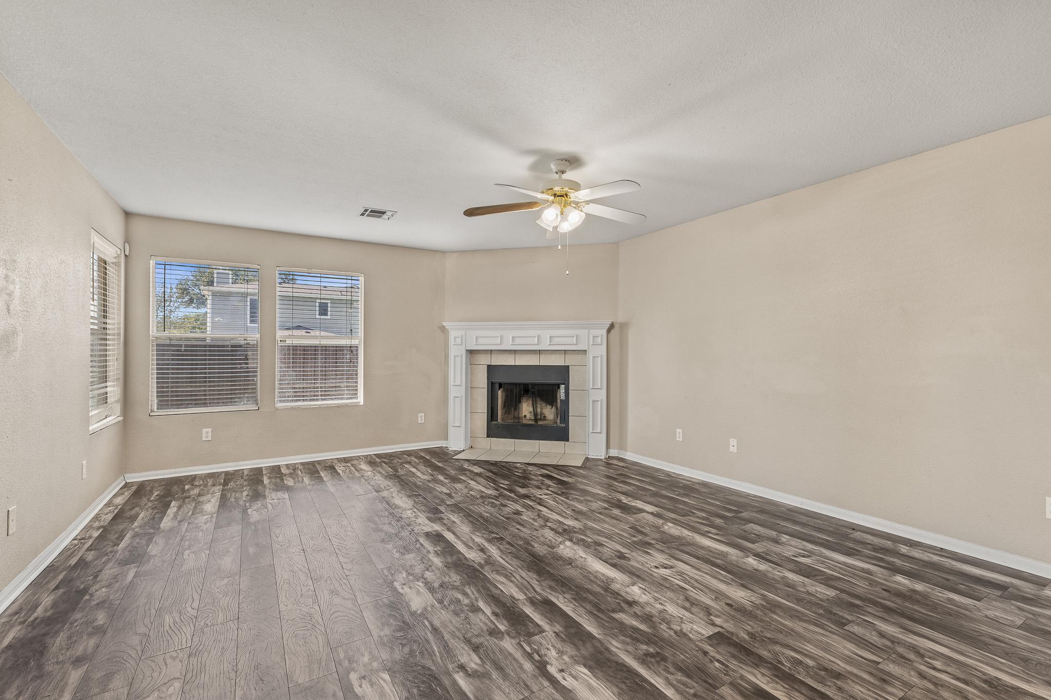 5504 Southern Crossing Dr, Temple, TX 76502