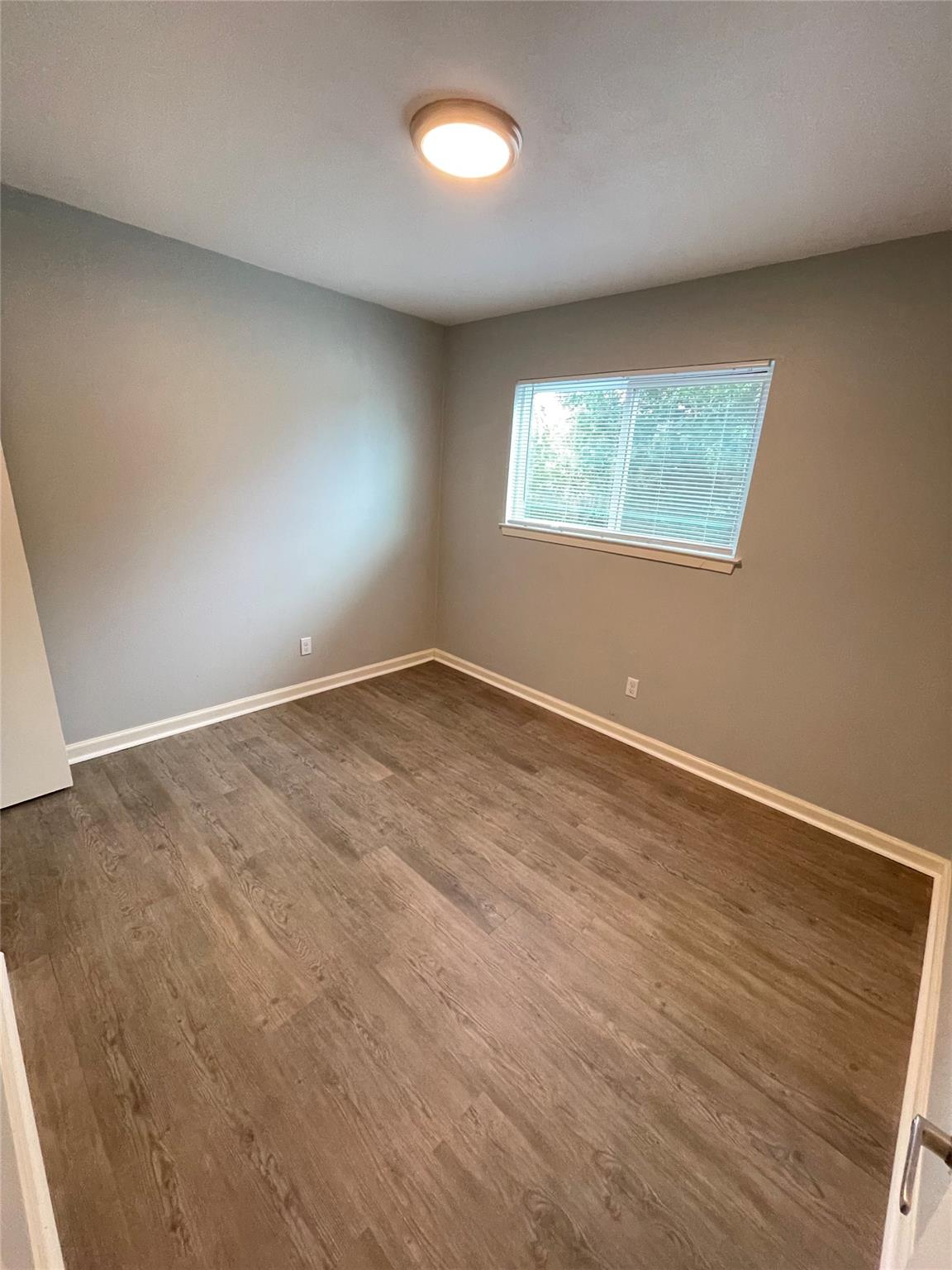 8436 Jamestown Dr, Austin, TX 78758