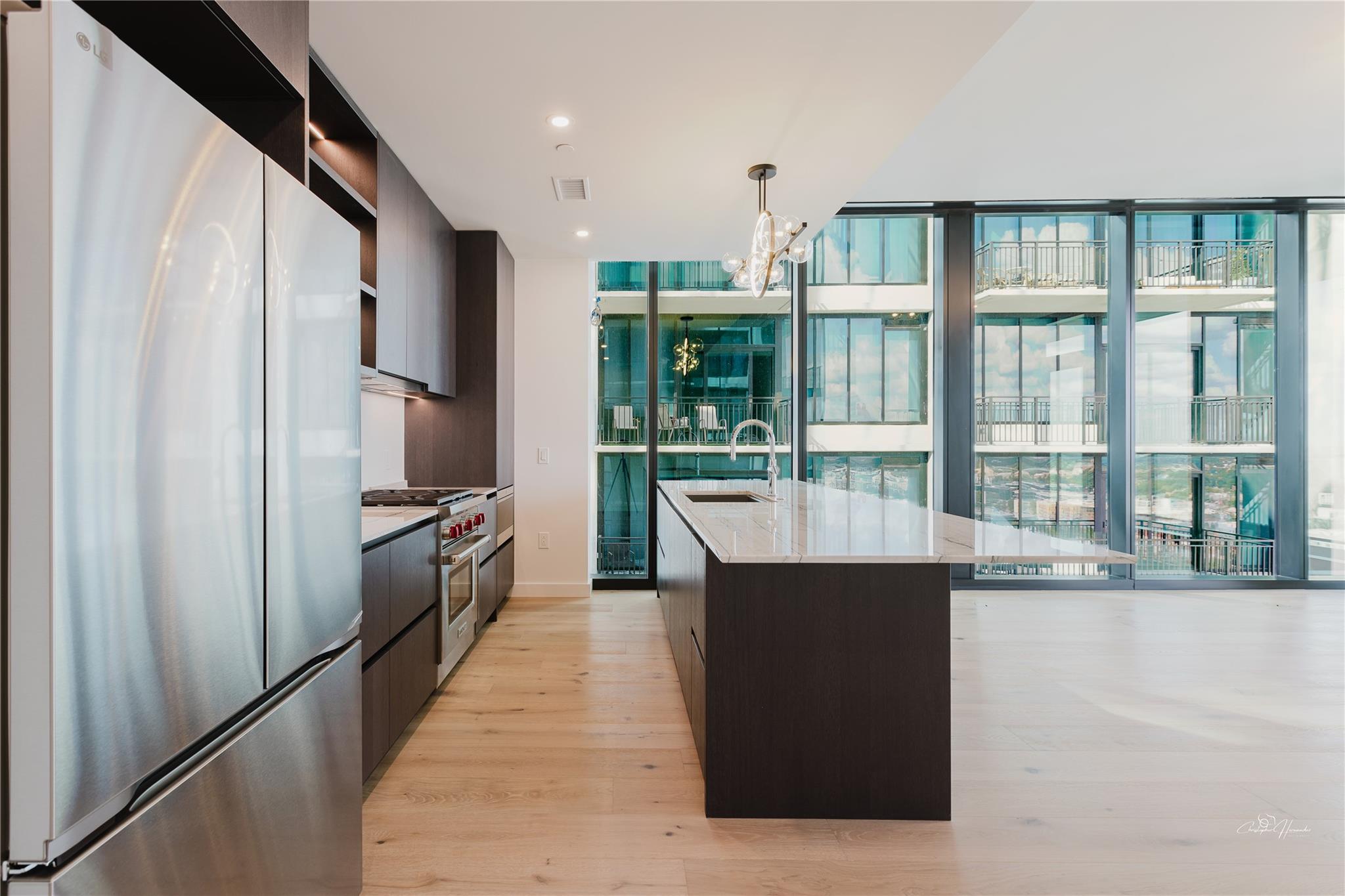 610 Davis St # 2608, Austin, TX 78701