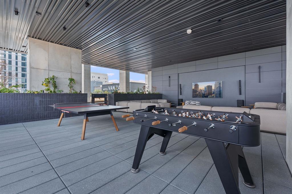 610 Davis St # 2608, Austin, TX 78701