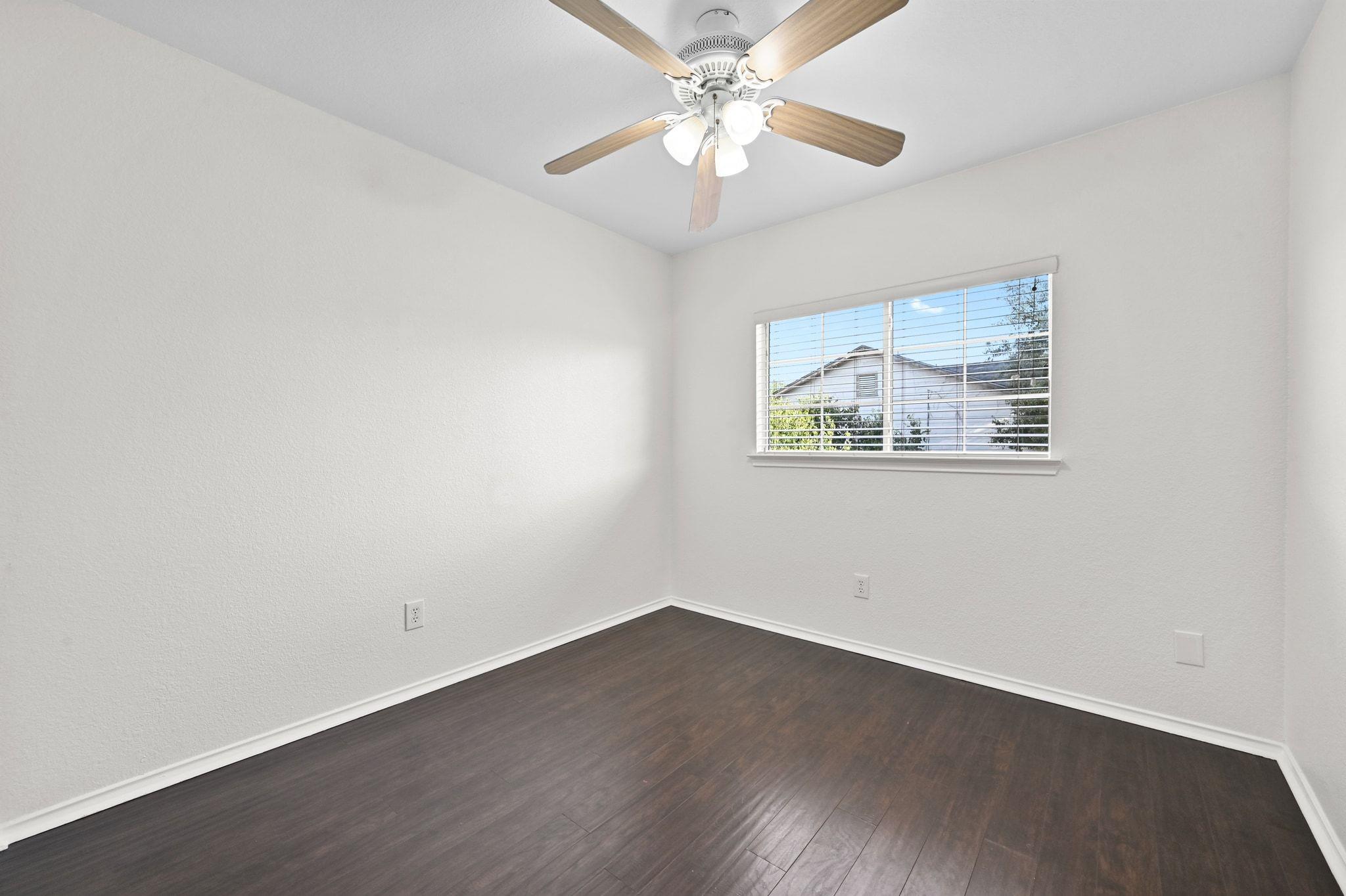 1400 Geoffs Dr, Austin, TX 78748