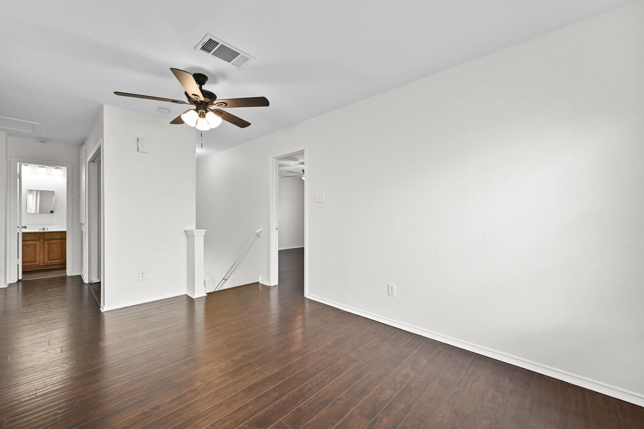 1400 Geoffs Dr, Austin, TX 78748