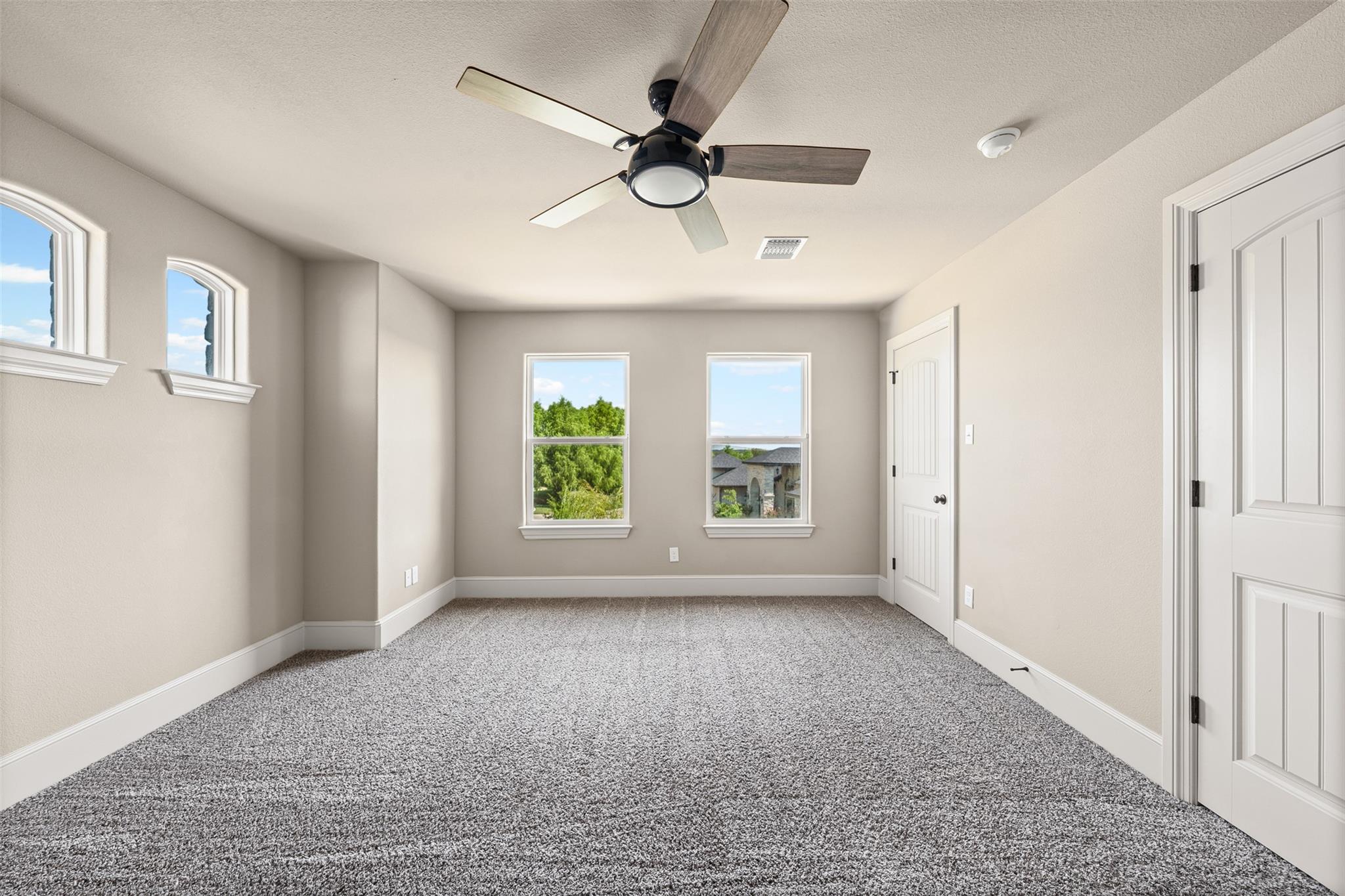 1052 Parkview Dr Way, Salado, TX 76571