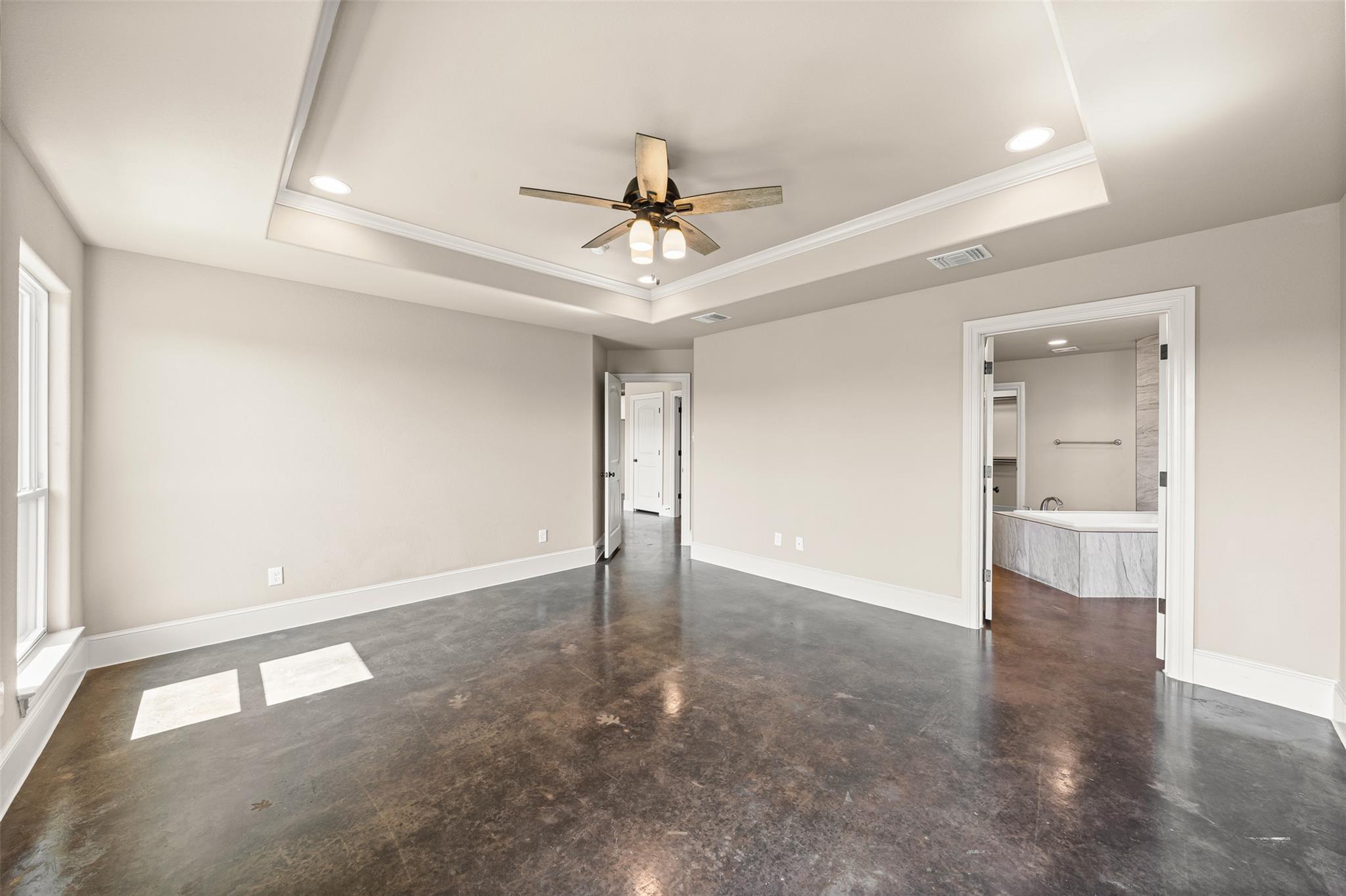 1052 Parkview Dr Way, Salado, TX 76571